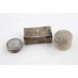 3 x Assorted vintage 800 and 925 silver trinket boxes Inc ornate (121g) Items are in vintage conditi