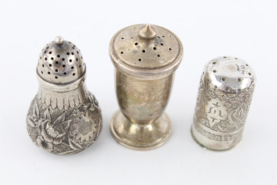 3 x Vintage 800 and 925 silver salt and pepper pots (73g)