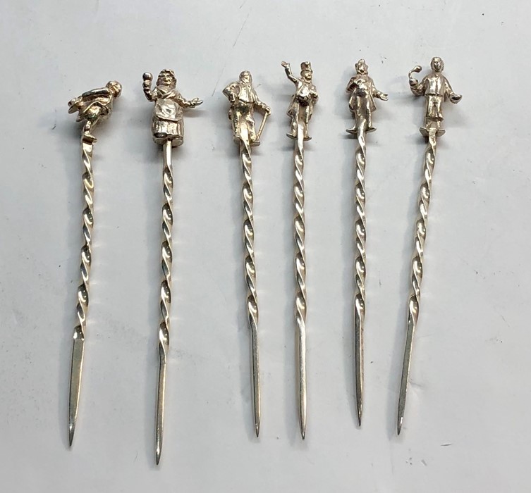 6 Hallmarked silver dickens cocktail sticks - Image 4 of 8