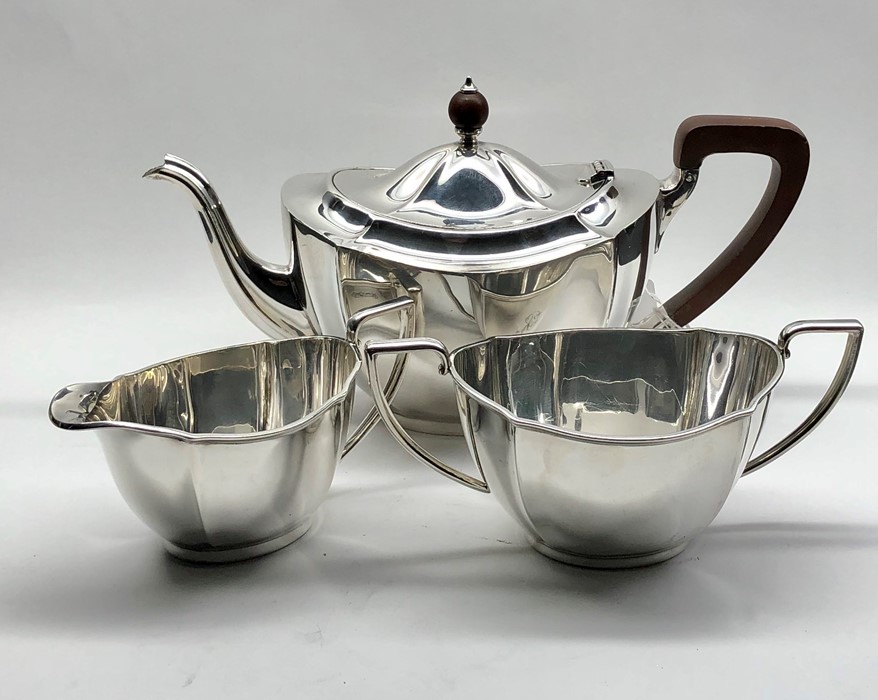 three piece silver tea service Birmingham silver hallmarks weight 1083g - Image 2 of 5