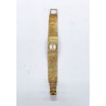 9ct gold ladies Tissot wristwatch total weight 31g