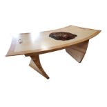 Writing Table with embedded Petrified Wooden Plate Schreibtisch Ahorn mit eingelassener