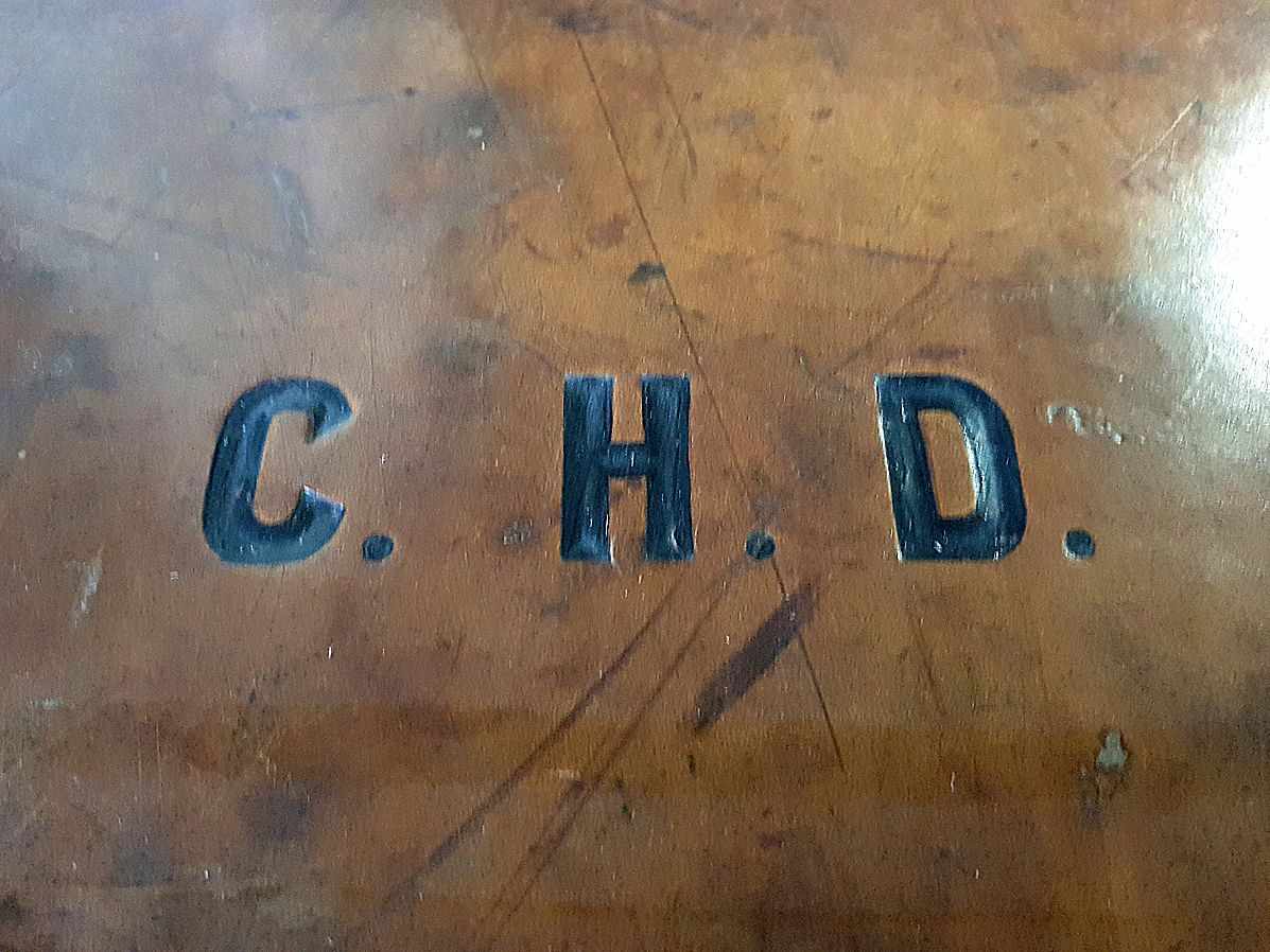 Leather Suitcase with the inscription CHDLederkoffer mit der Aufschrift «CHD». In gutem Original- - Image 2 of 4