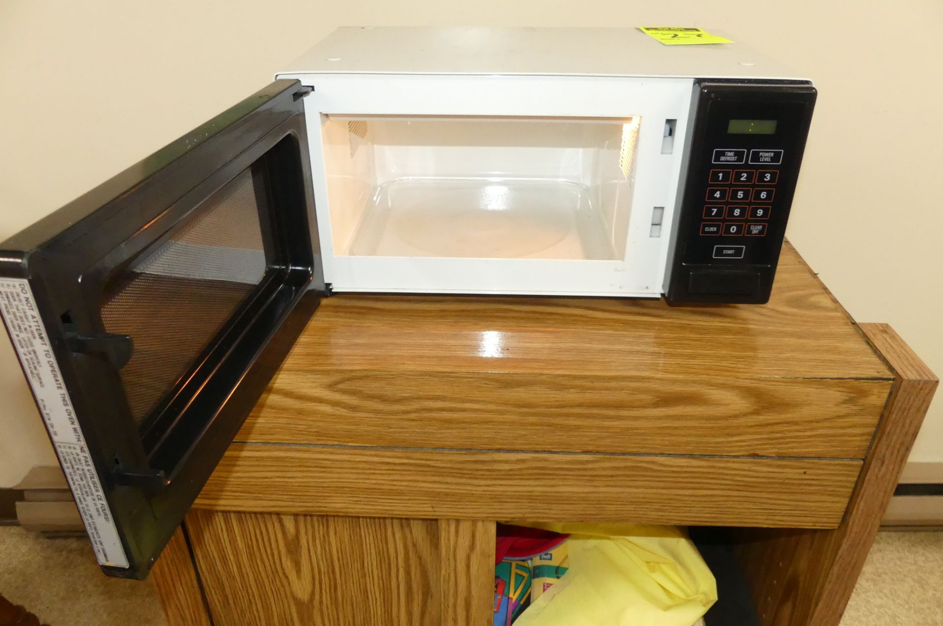 MICROWAVE & TABLE - Image 2 of 2