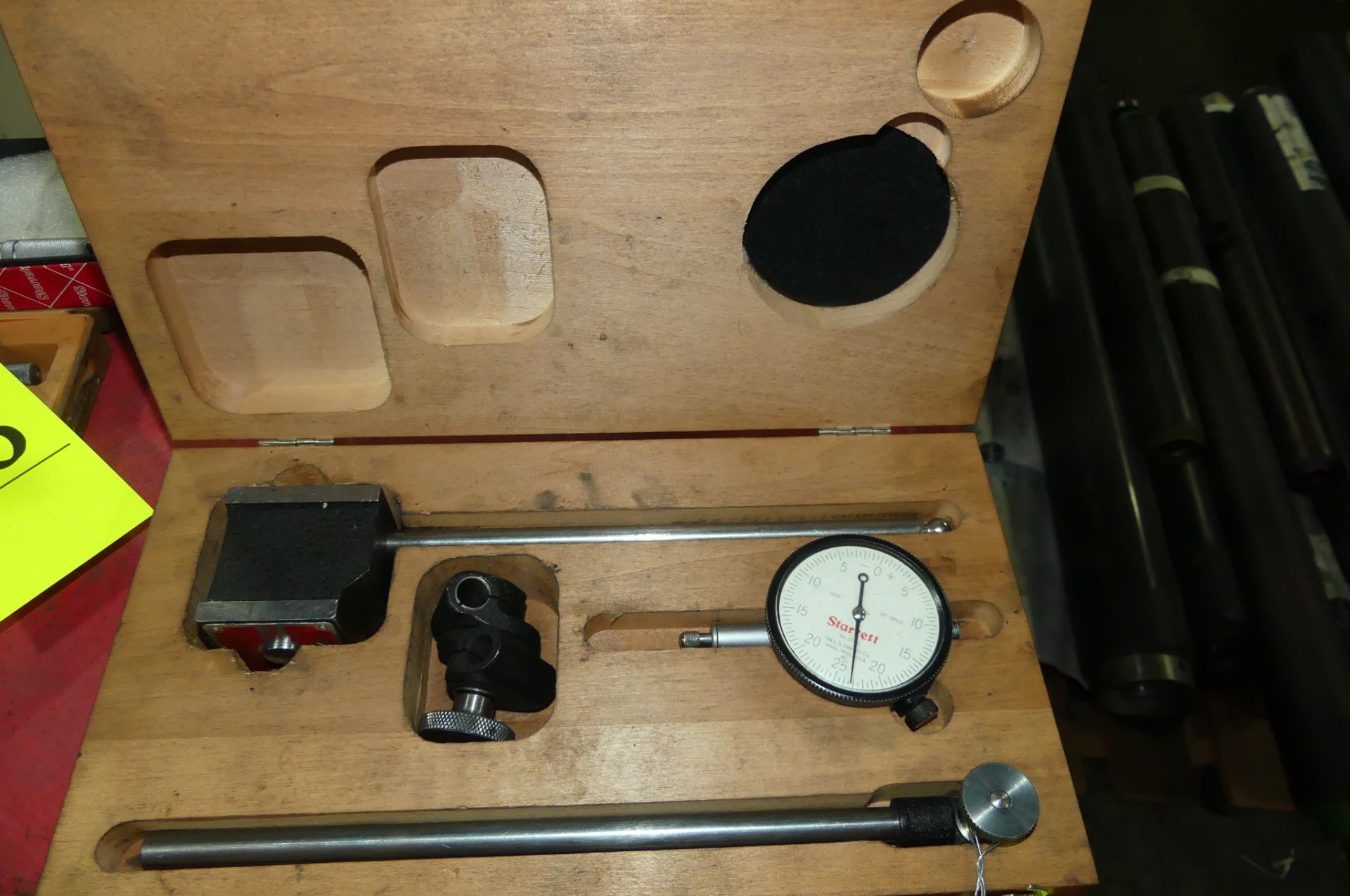 STARRETT MAGNETIC MICRO METER