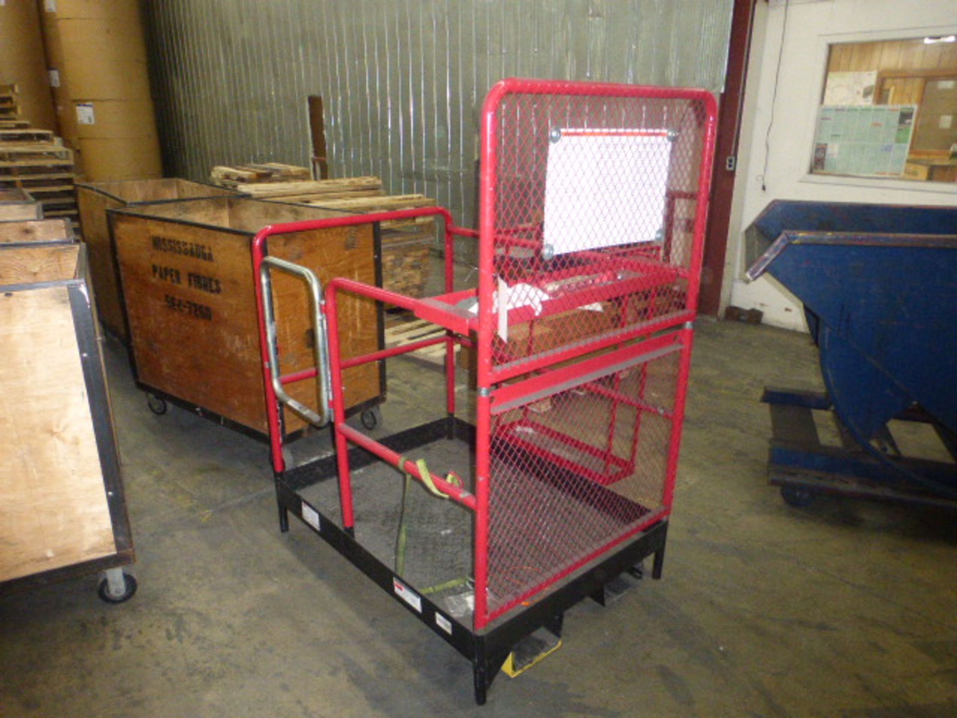 FORKLIFT SAFETY CAGE