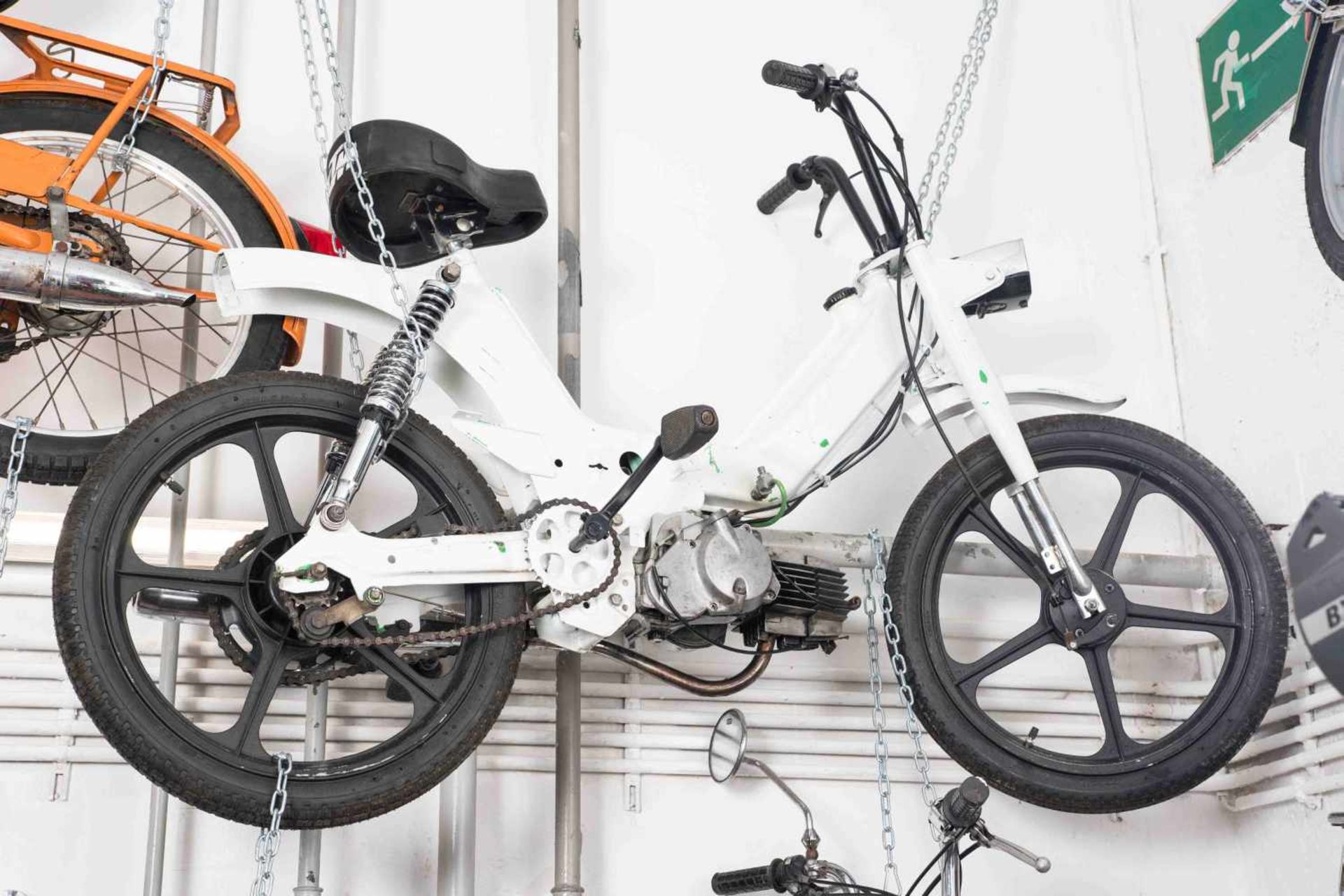 KTM HobbyFIN: 82771362, ohne Papiere,weiss, Teile fehlen, nicht fahrbereitKTM HobbyFIN: 82771362,