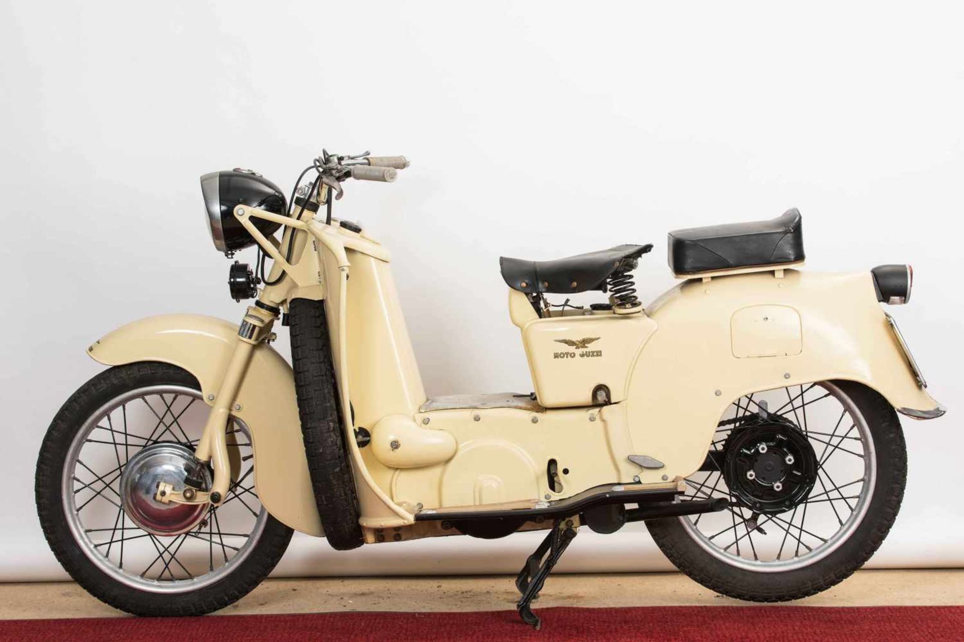 MOTO GUZZI Galletto FIN: 16310410, MOTOR: 16310410, italienische Papiere, beige, BJ. 1954, mit