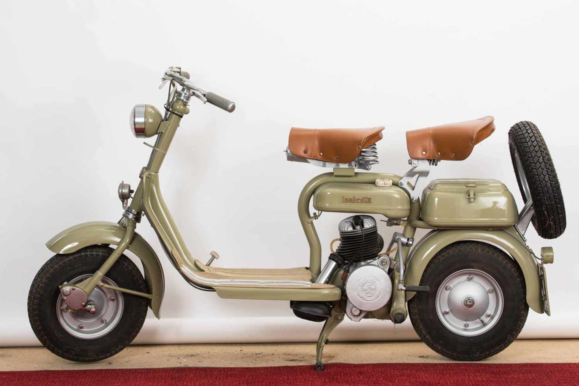 LAMBRETTA 125D FIN: 61031, MOTOR: 33681, ohne Papiere, olivgrün, mit Schlüssel, sehr guter