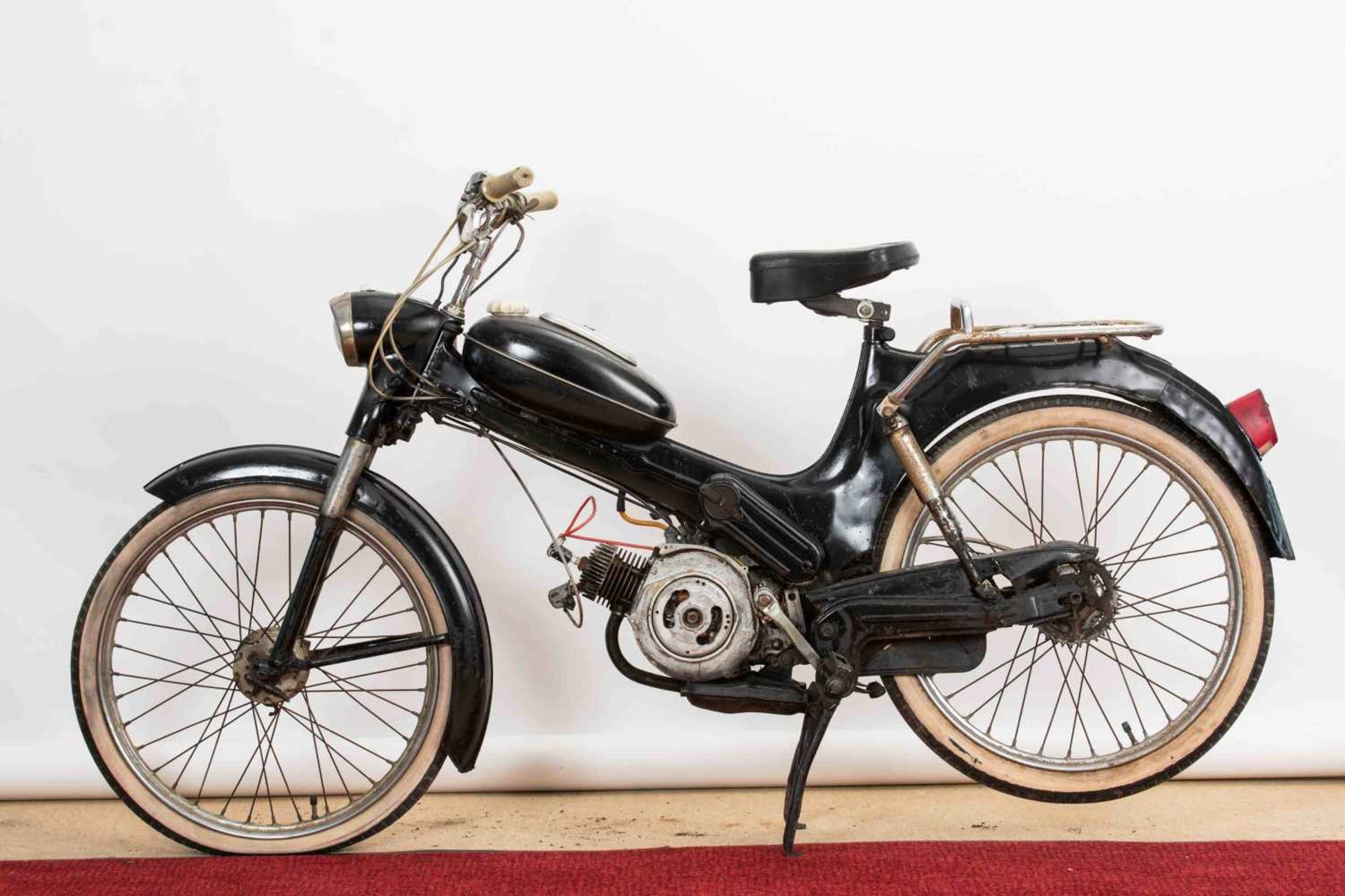 PUCH MV50VFIN: 6408446, MOTOR: 6408446, ohne Papiere,schwarz, nicht fahrbereitPUCH MV50VFIN: