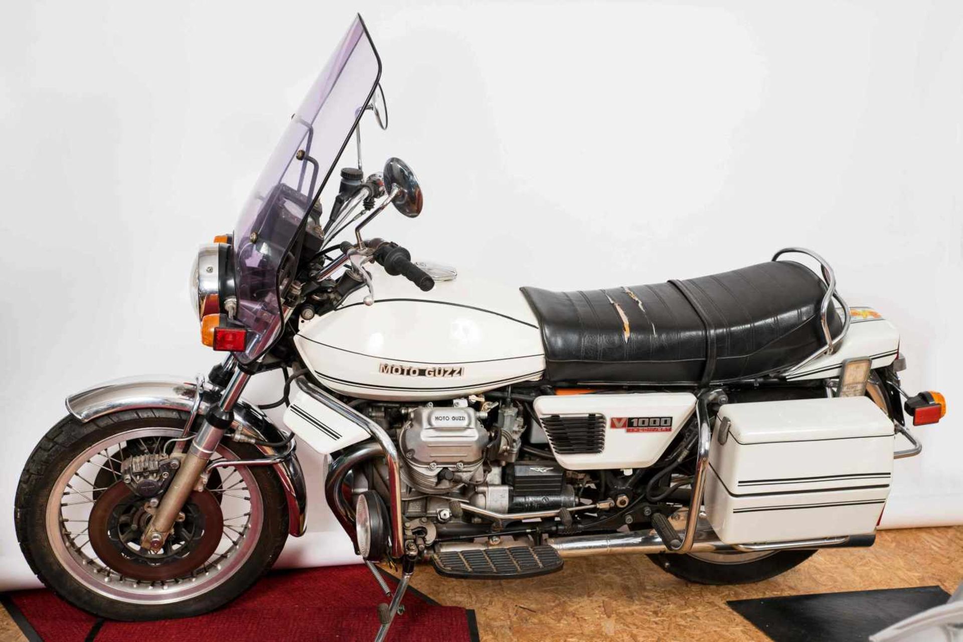 MOTO GUZZI Seimm VGV1000 FIN: VG11600, MOTOR: italienische Papiere, weiss, mit Schlüssel, mit