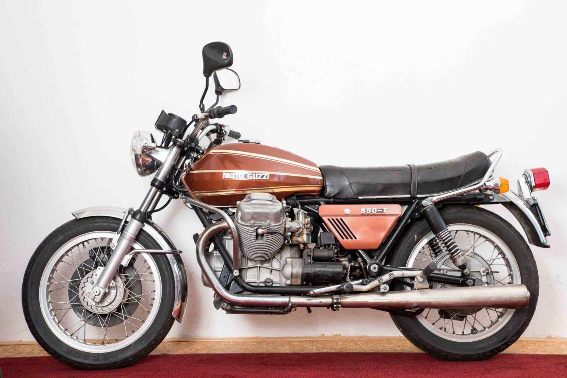 MOTO GUZZI VC850T FIN: VC12315, MOTOR: C291826, ohne Papiere, braun, mit Schlüssel, guter