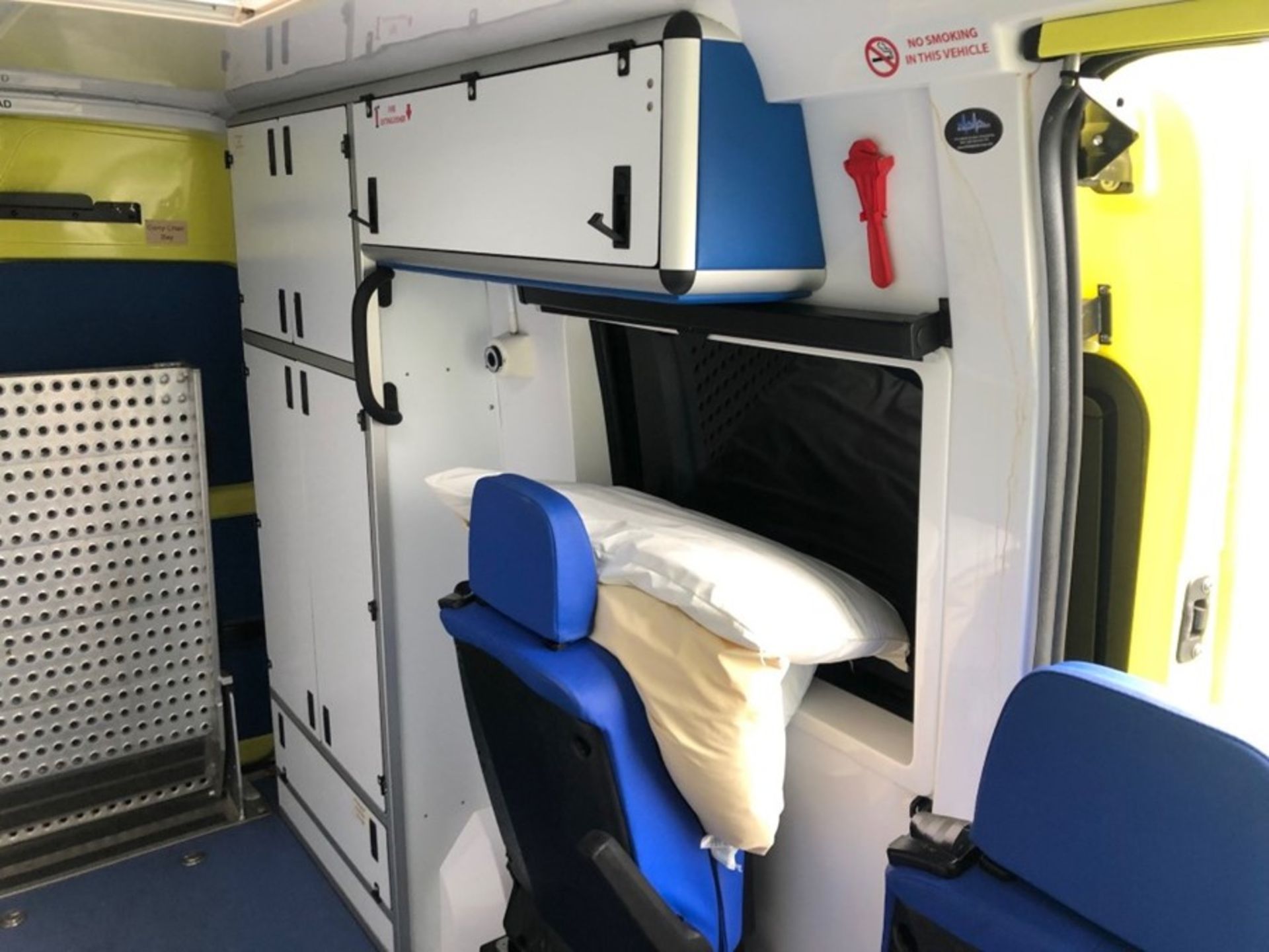 Renault Master LM145 Euro 6 Ambulance (2017) - Bild 14 aus 15