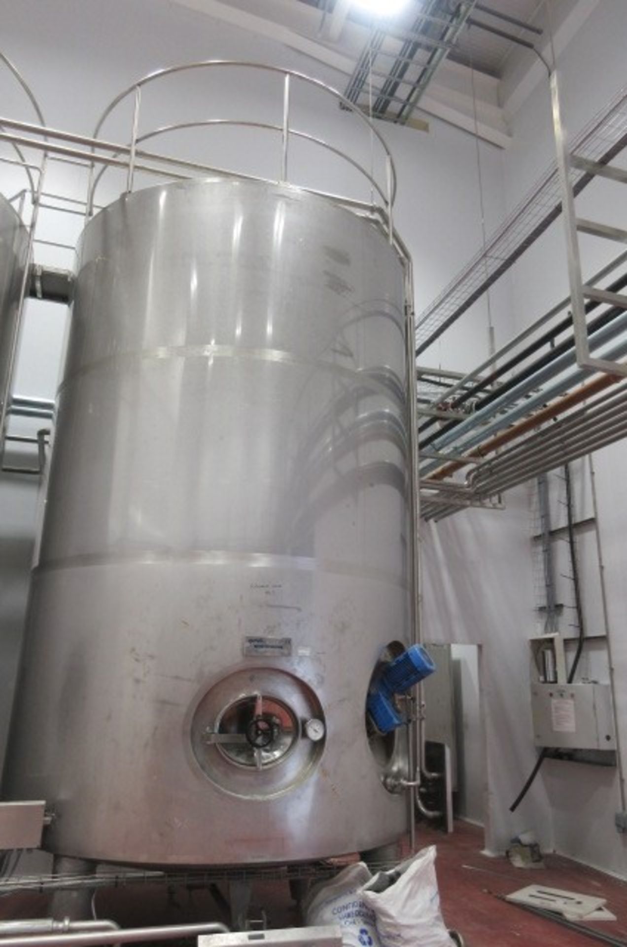 Gemak s/s jacketed & agitated pasteurised milk storage tank, 25,000 litres (2011) Slight damage