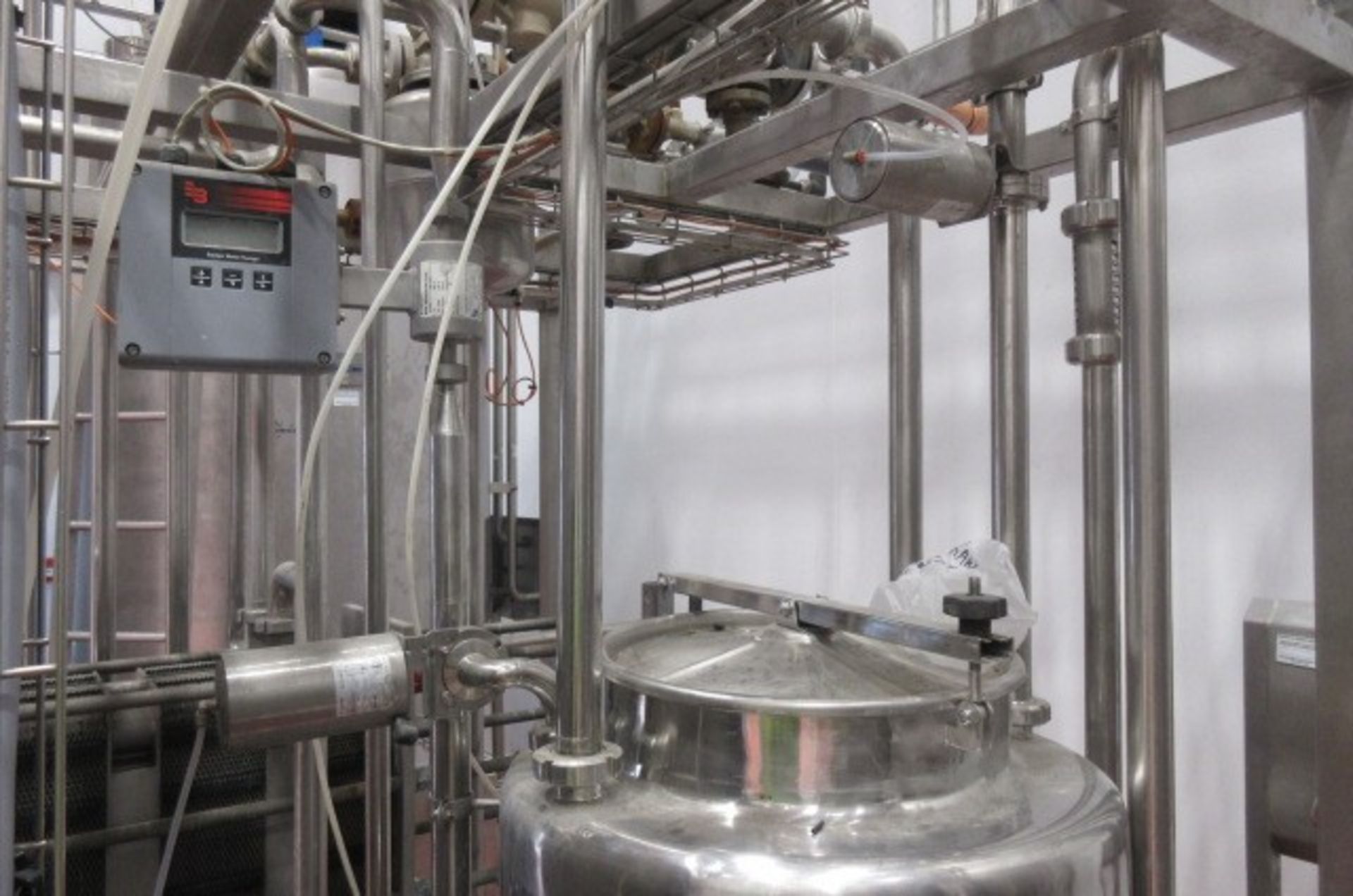 Gemak 1,000 litres / hour cream pasteuriser (2011) - Image 3 of 9