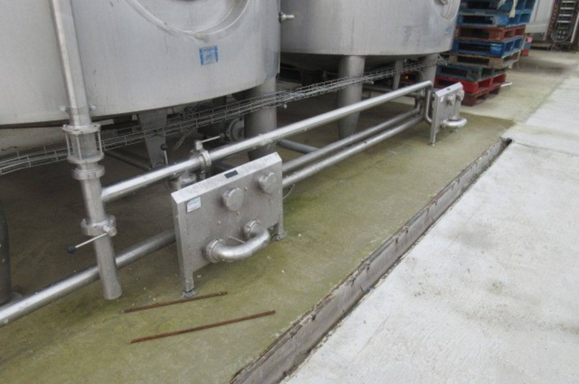 Twin 2 tank connecting pipe flow manifold, stainless steel.