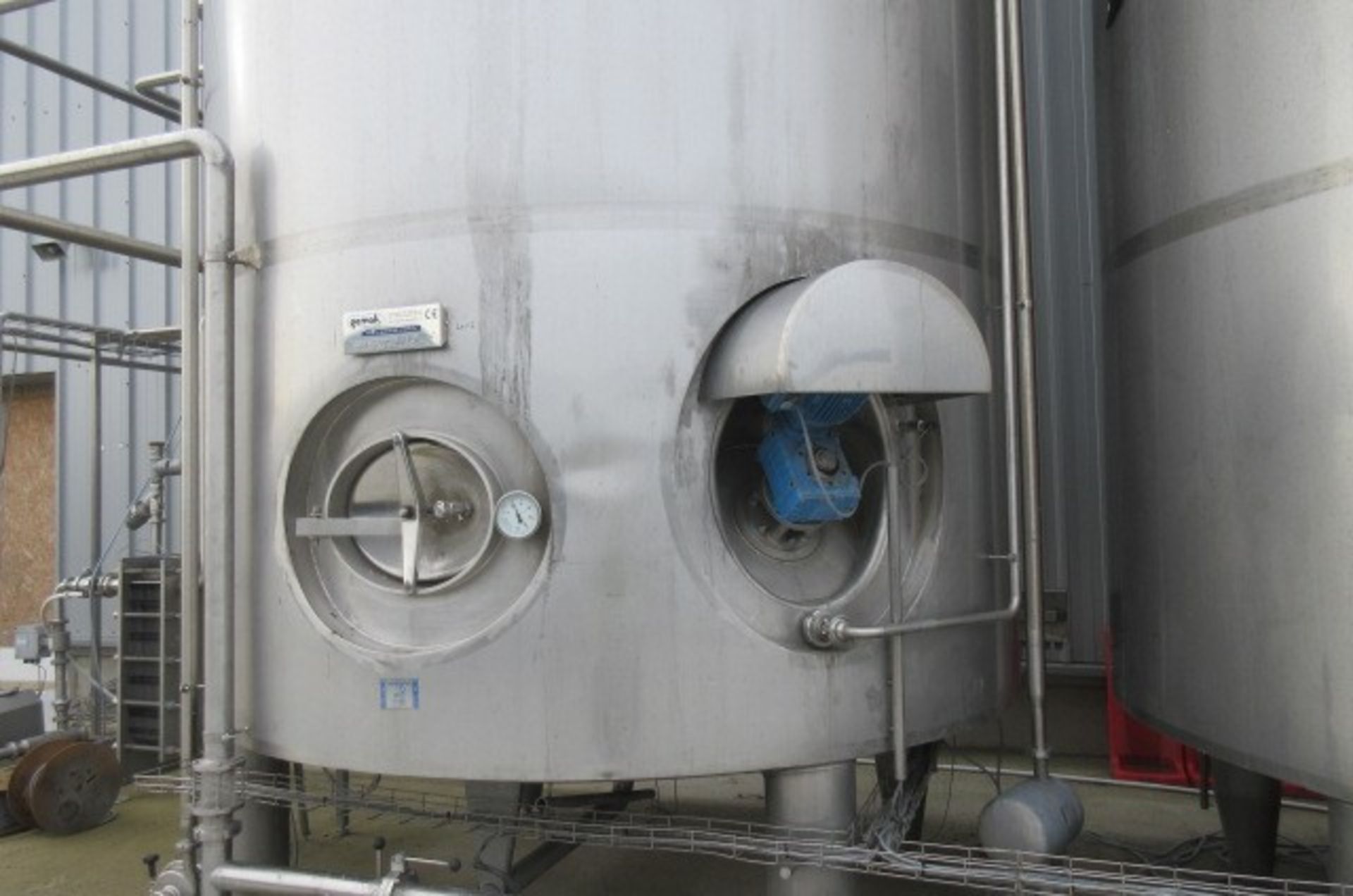 Gemak s/s insulated and agitated raw milk storage tank,30,000 litres (2011) - Image 2 of 4