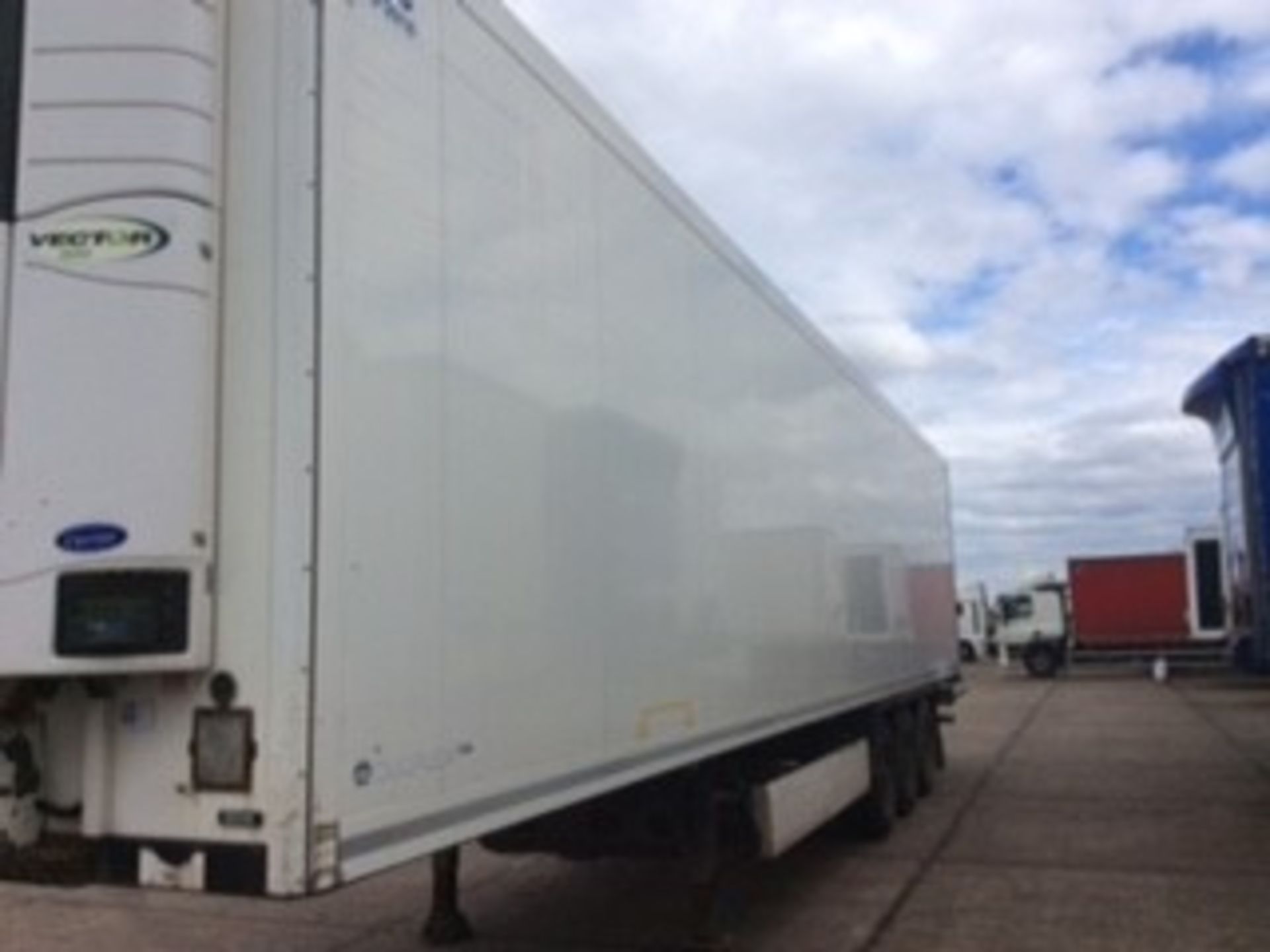 Krone tri axle refrigerated trailer - Image 5 of 8