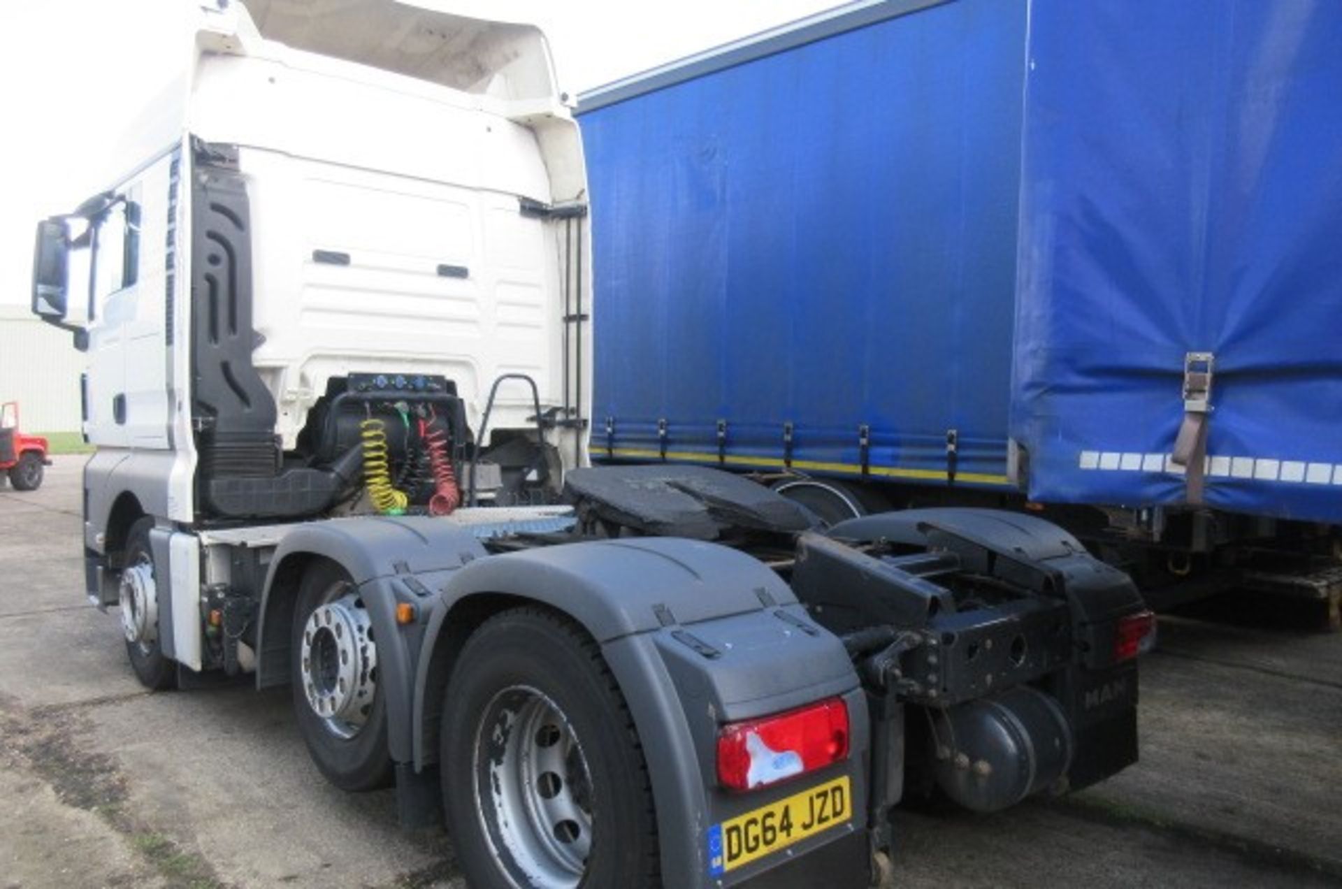 MAN TGX 26.480 6x2/2 BLS Tractor Unit (2014) DG64 JZD - Image 5 of 11