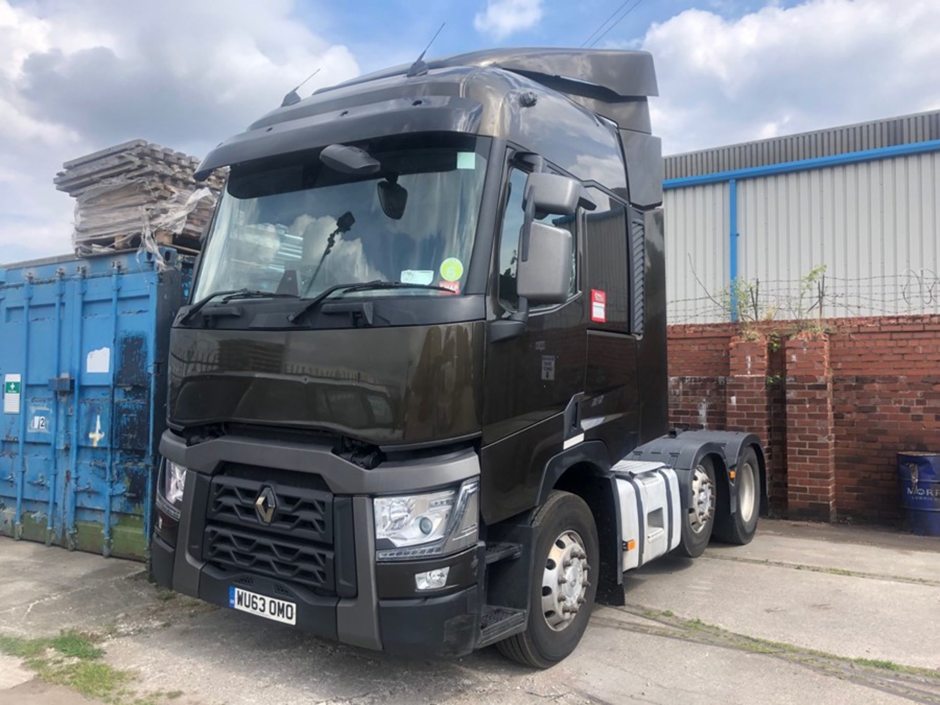 Renault T460 6x2 Tractor Unit (WU63 OMO)