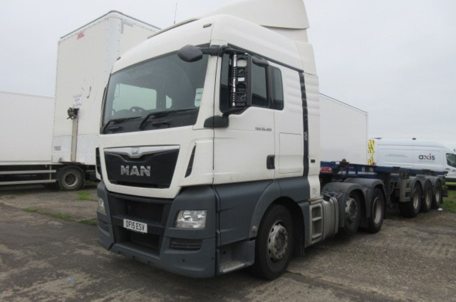 MAN TGX 26.480 6X2/2 BLS auto tractor unit (DF15 ESV)