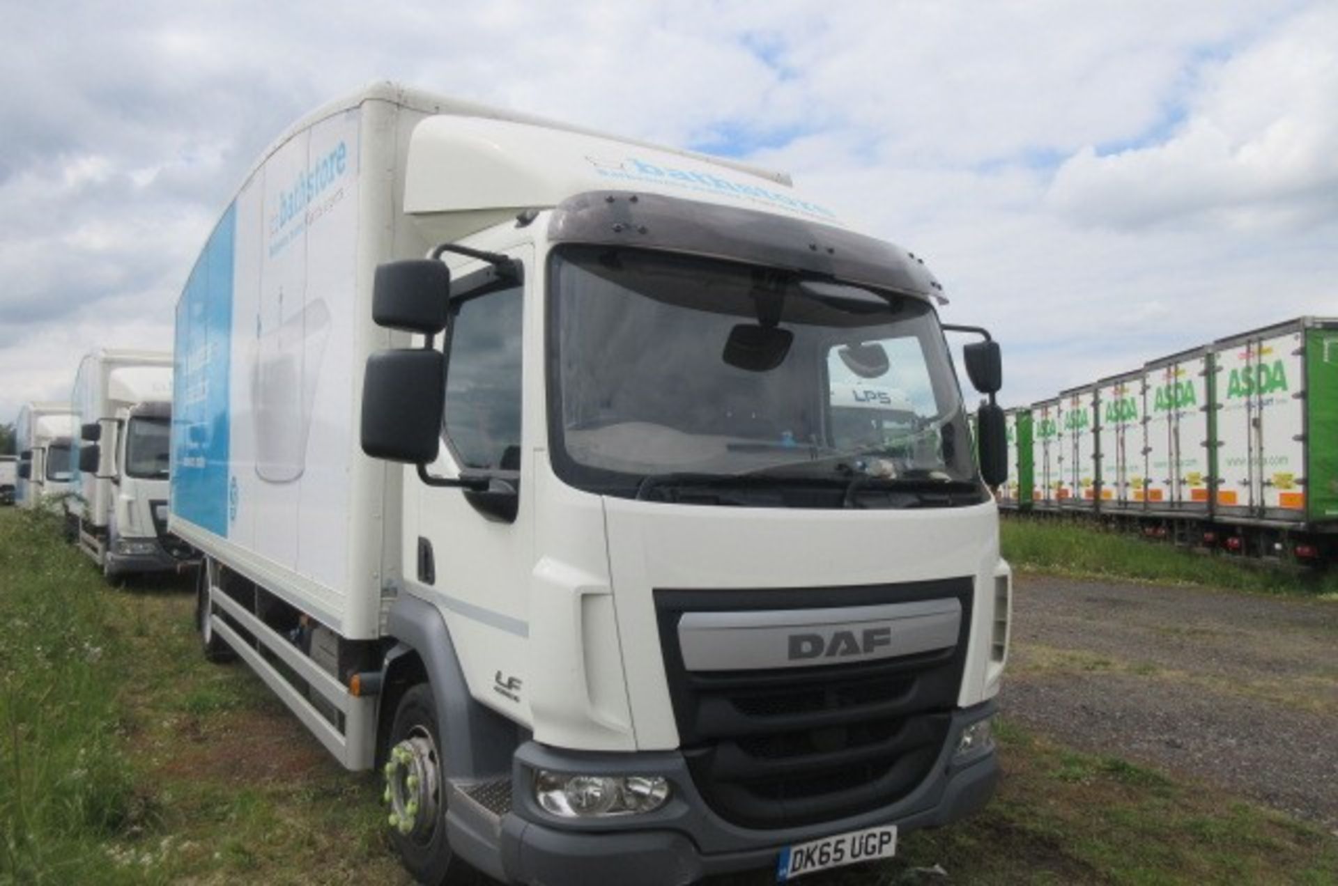 DAF LF 210 12ton FA 4X2 Rigid Euro 6 box wagon (DK65 UGP) - Image 3 of 17