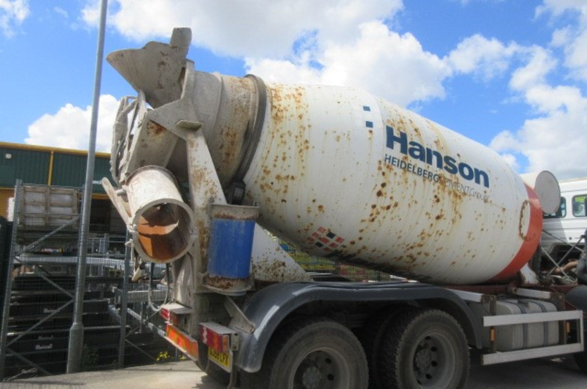 Mercedes Axor Concrete Mixer (GJ58 LFX) - Image 5 of 33