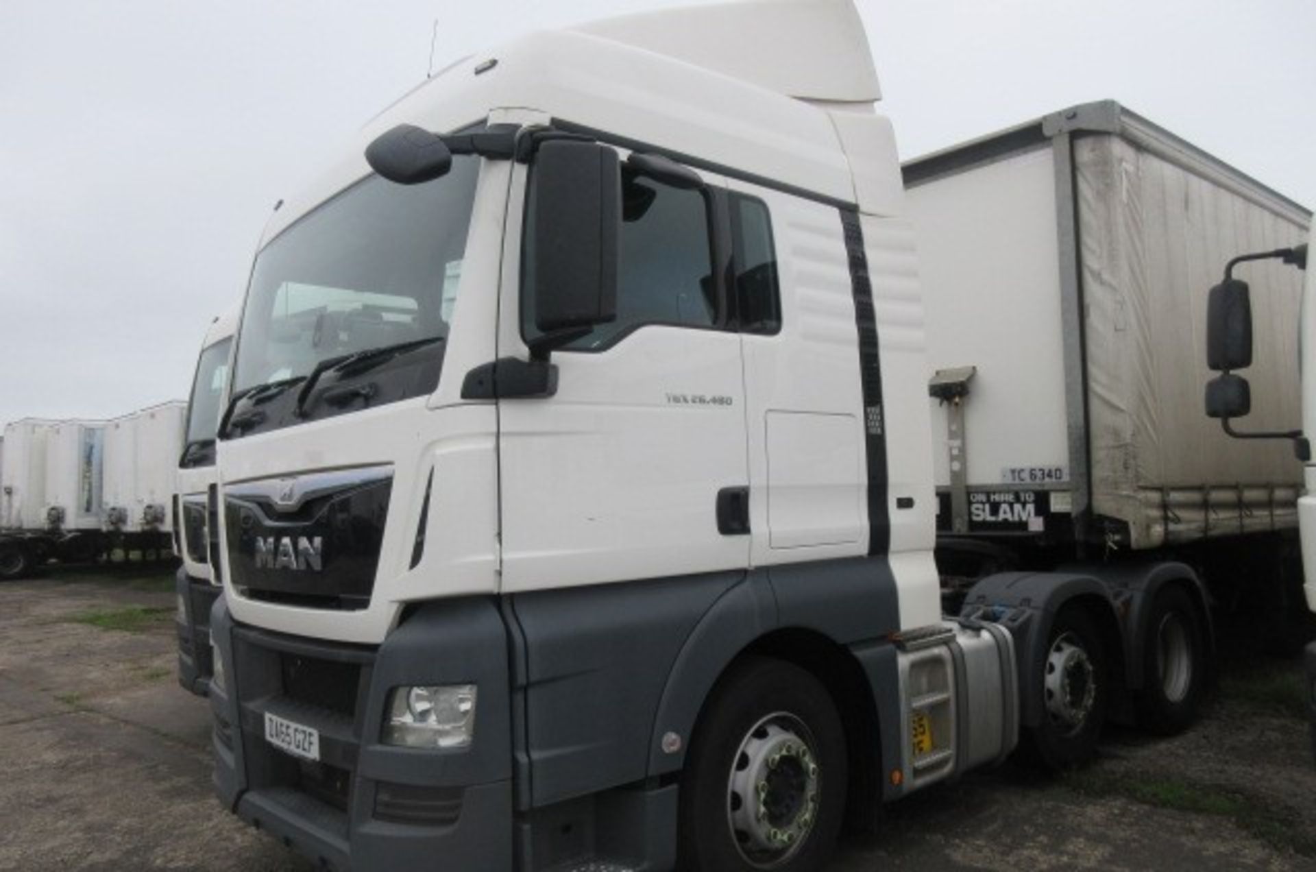 MAN TGX 26.480 6X2/2 BLS tractor unit (DA65 GZF)