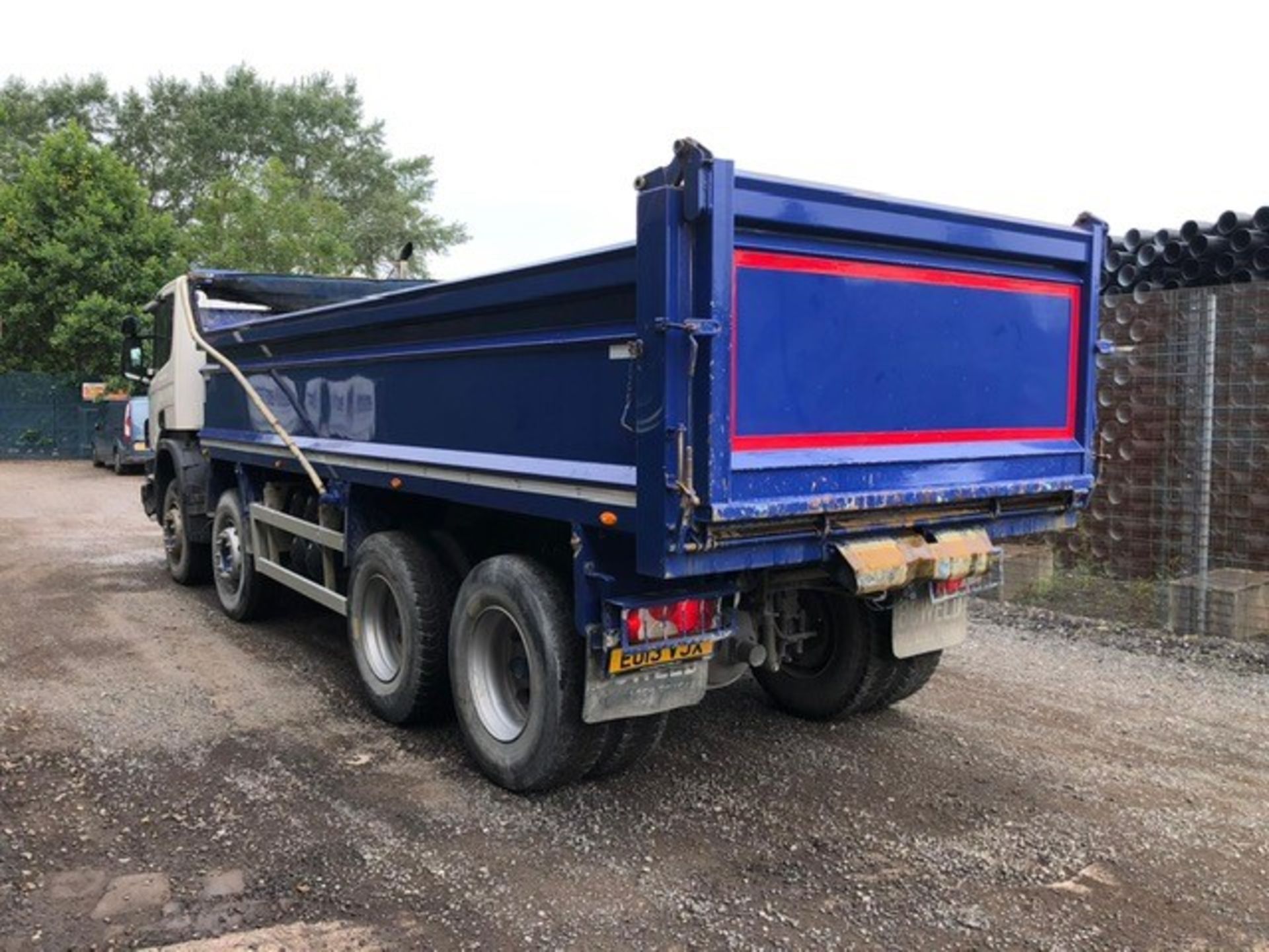 Scania P360 8x4 Tipper (EU13 VJX) - Image 5 of 13