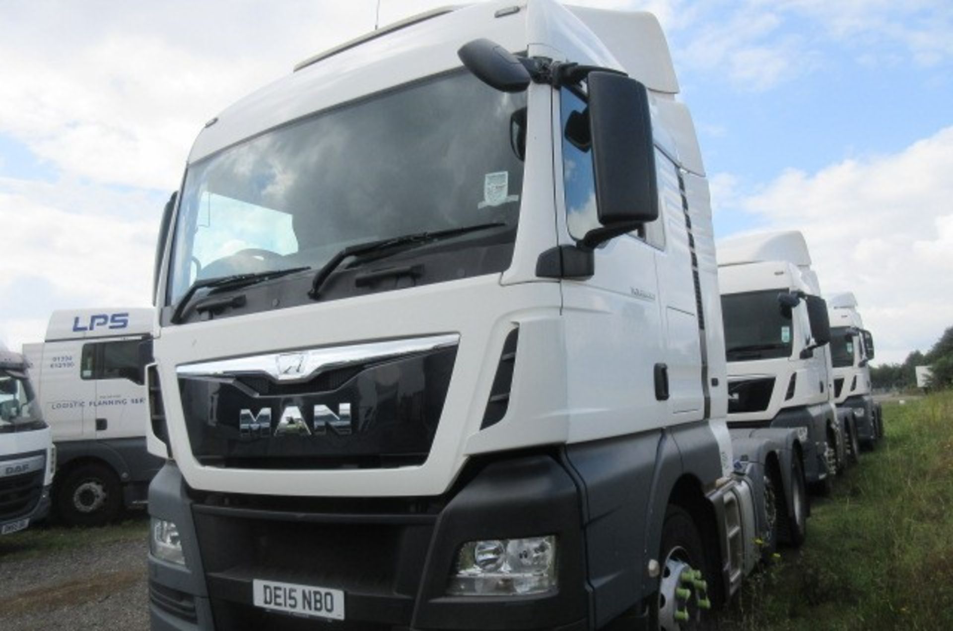 MAN TGX 26.480 6X2/2 BLS auto tractor unit (DE15 NBO) - Image 4 of 15