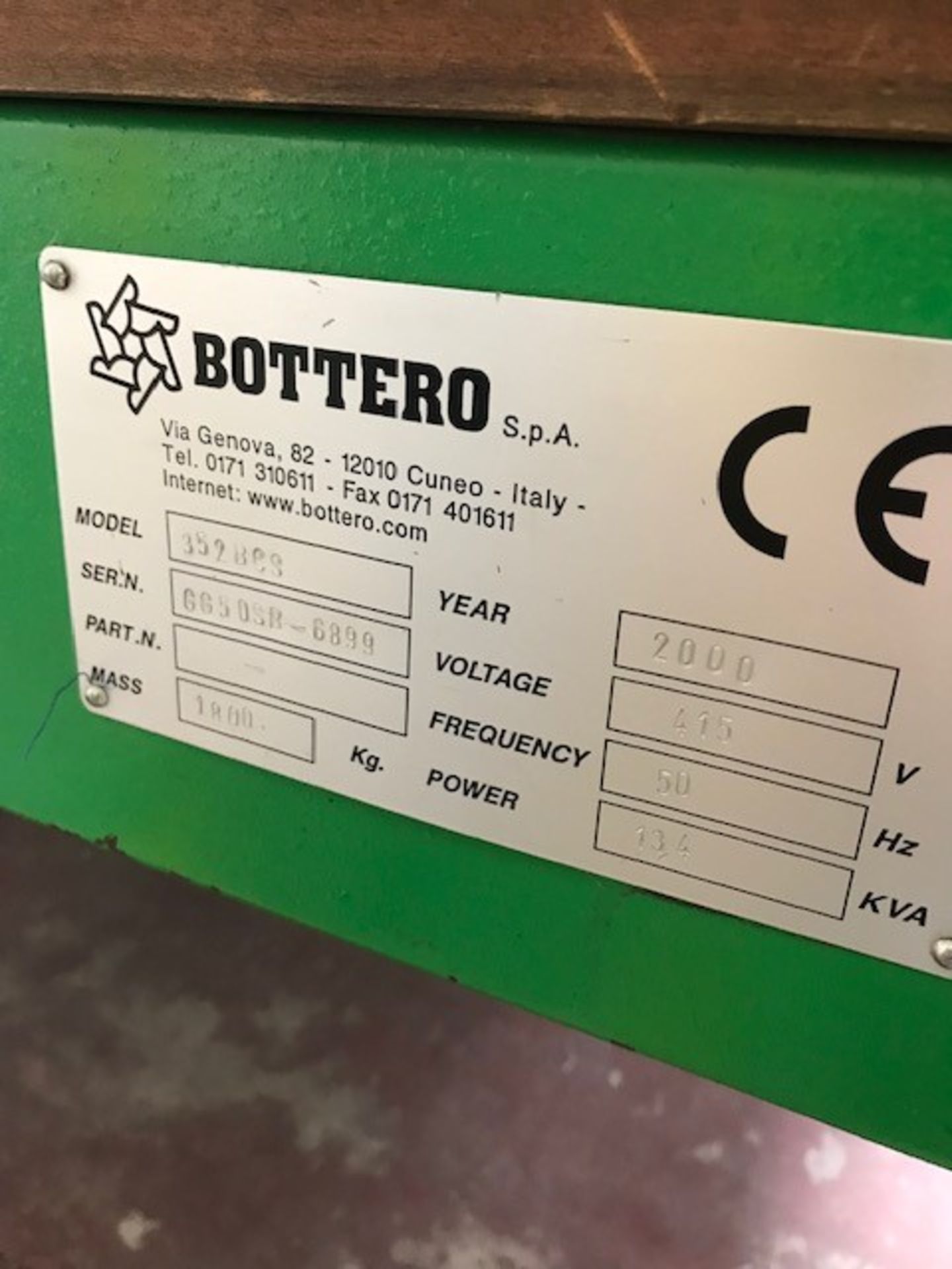 Bottero 352BCS shape cutting table - Image 4 of 13