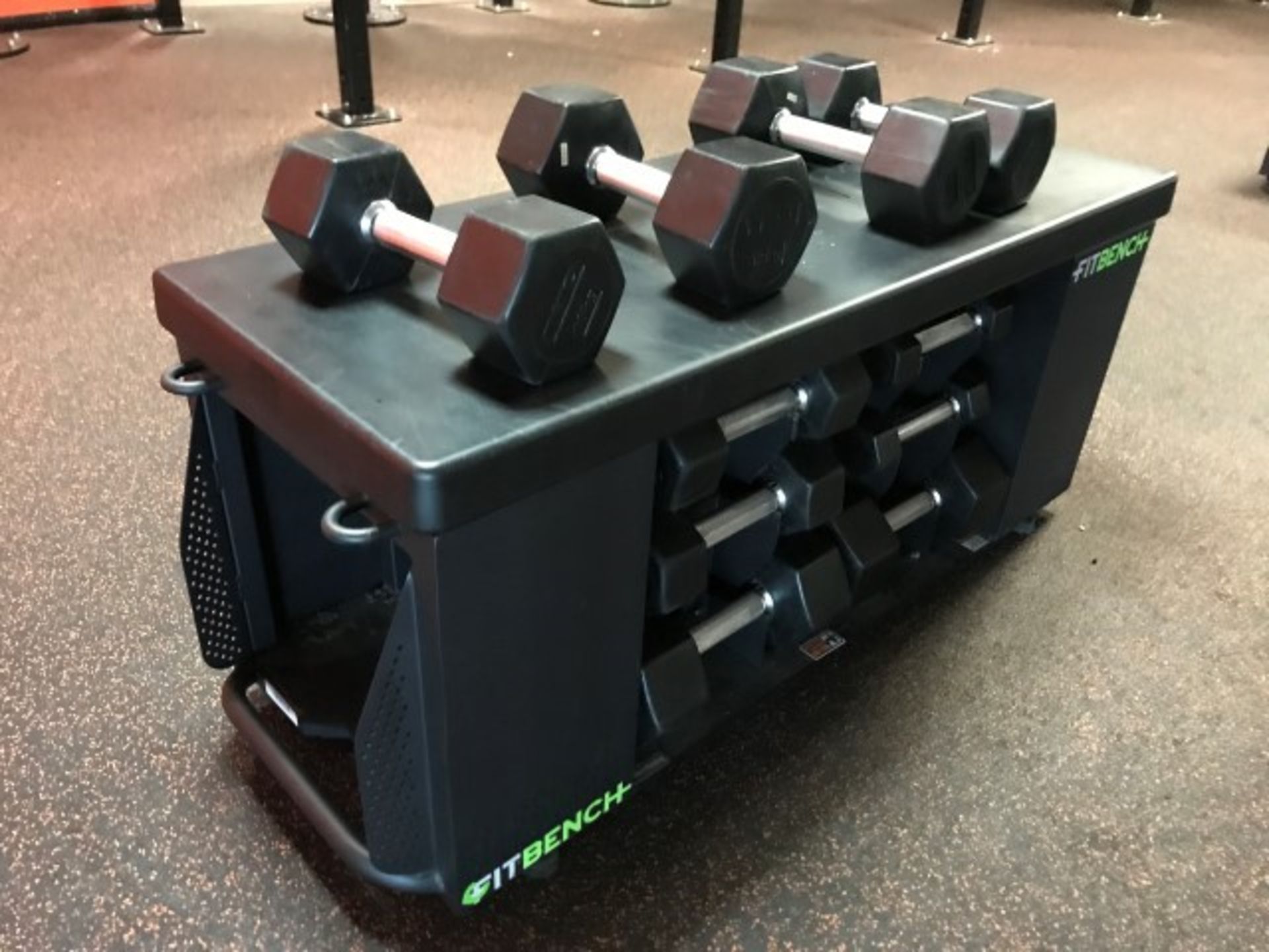 Fitbench mobile bench with free weights - Image 3 of 3