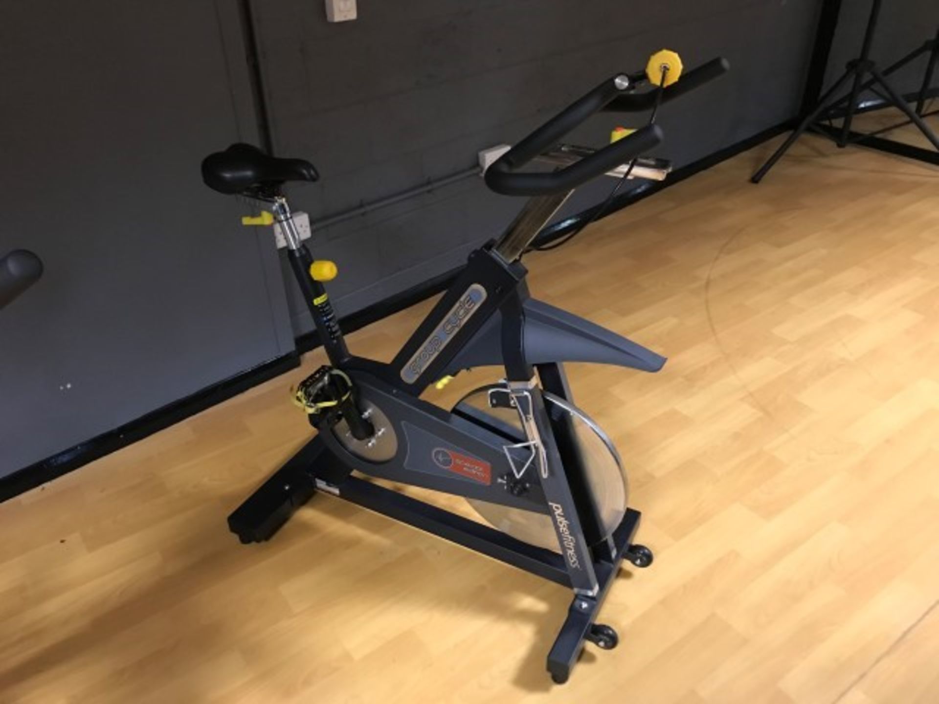 Pulse Fitness 225G Group Cycle spinning bicycle (2017) - Image 4 of 4