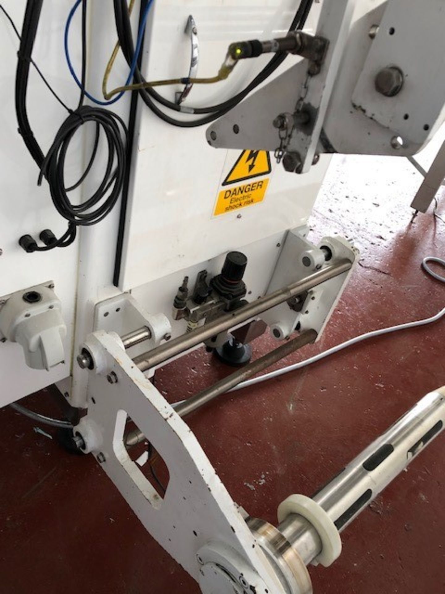 Sandiacre TG250LE vertical form, fill and seal machine - Image 3 of 8