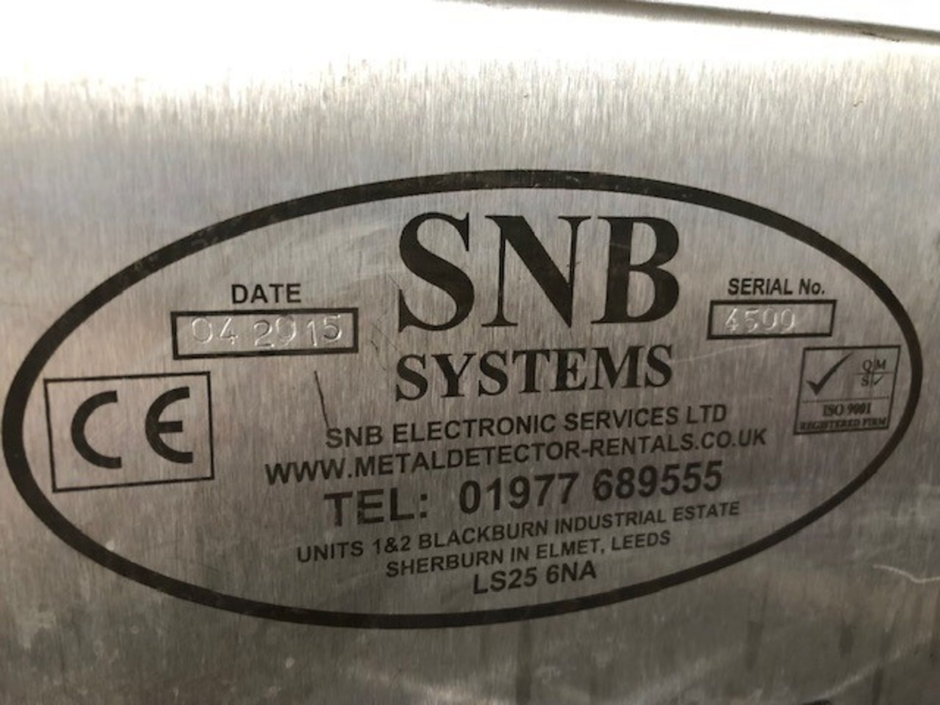 SNB Systems metal detector with reject bin (2015) - Image 5 of 7