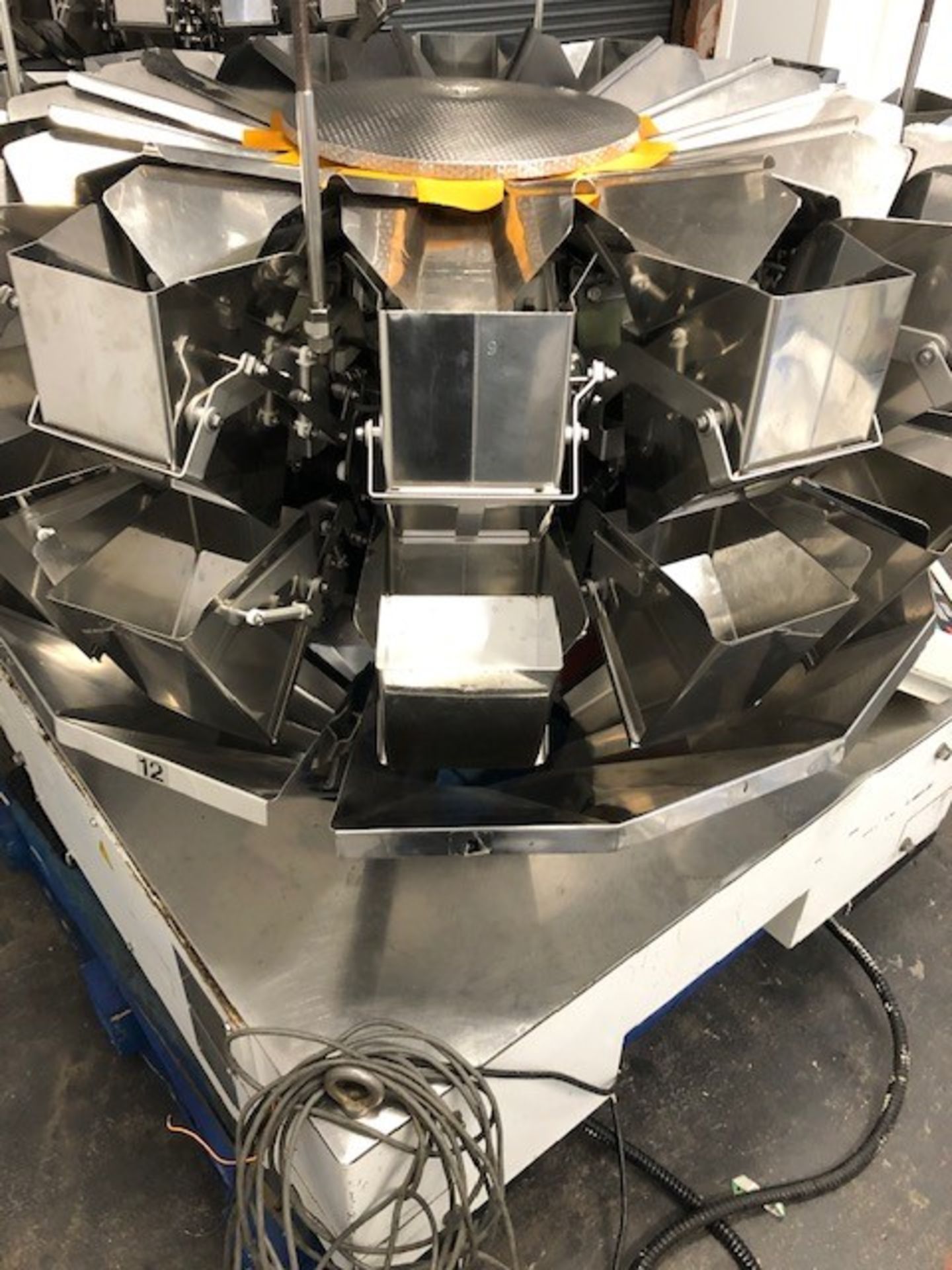 Ishida CCW-EZ-214/3014-head multihead weigher - Image 5 of 10