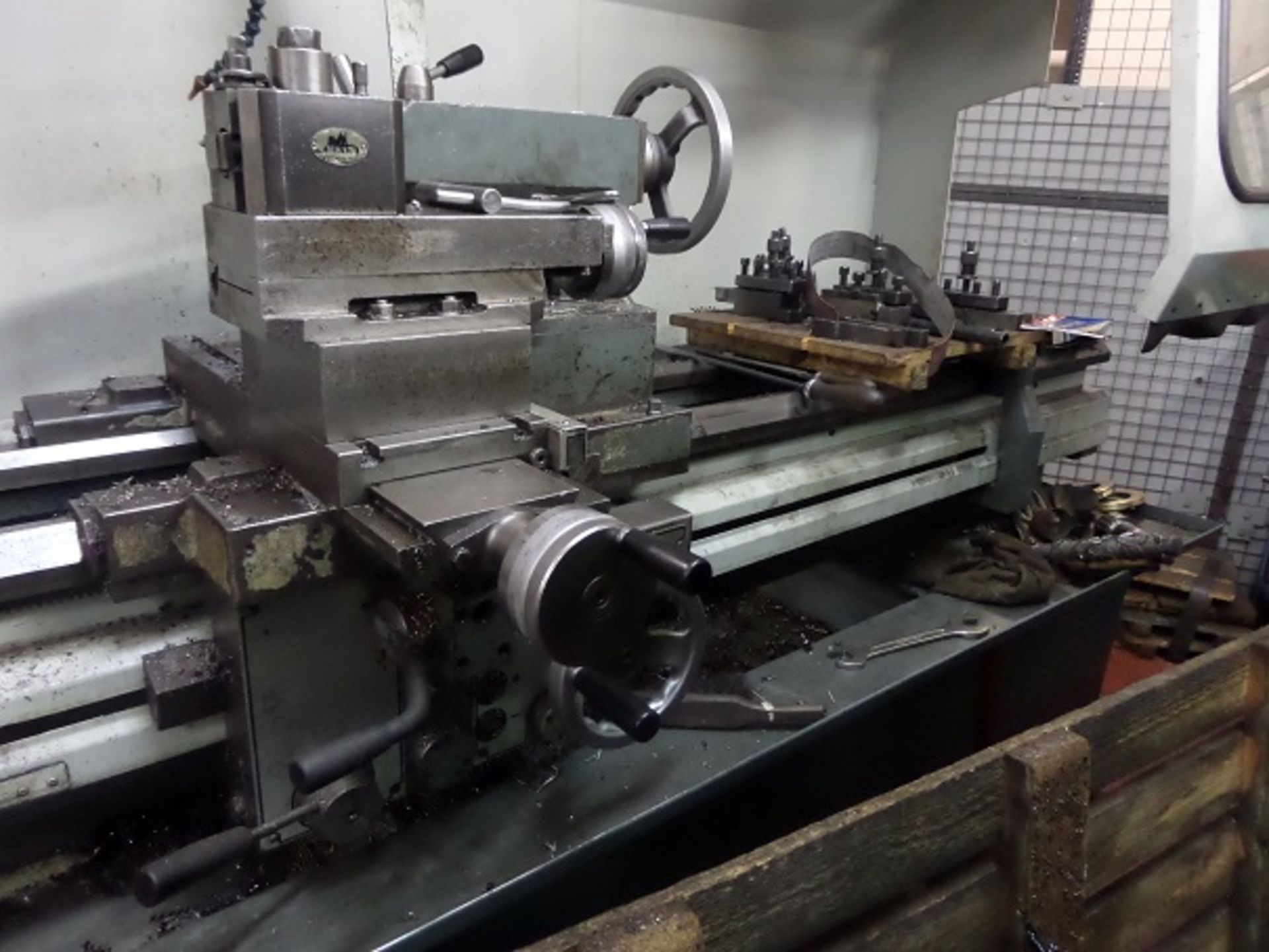 Meyer 600 x 3000mm Gap Bed Lathe - Image 3 of 6