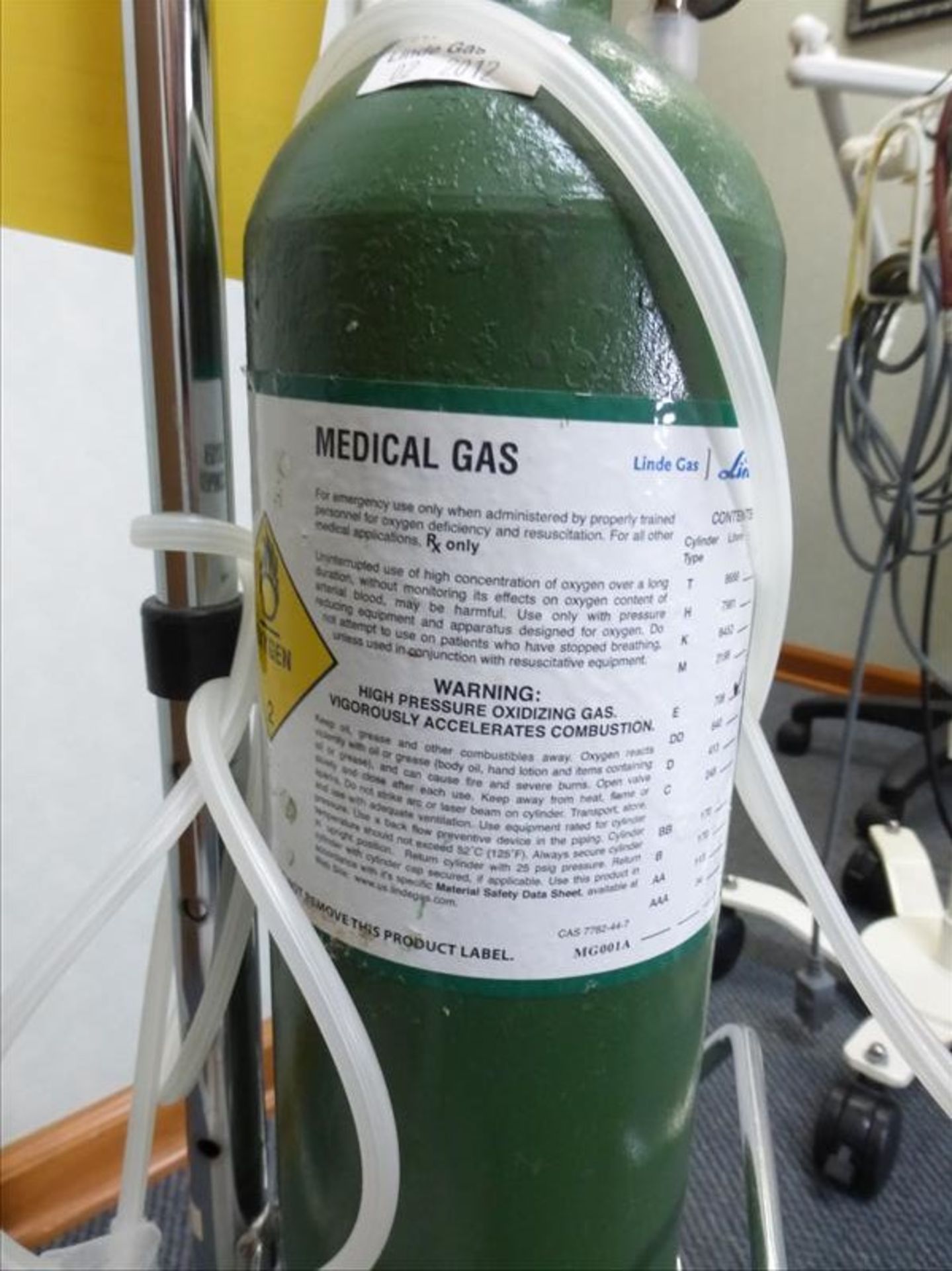 Medical gas unit . [Winner will be determined based on sum of bids on lots 1A to 73 vs bid on bulk - Image 2 of 2