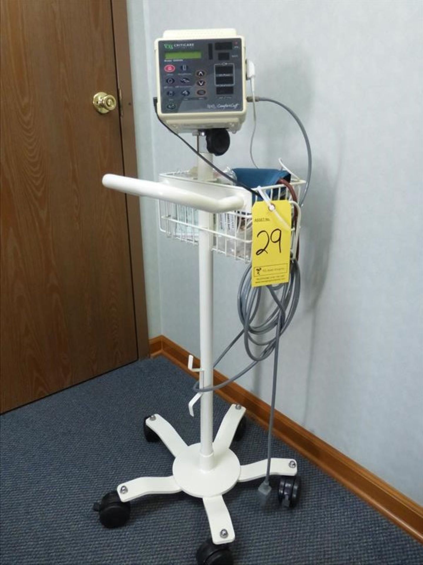 Criticare SPO2/comfortcuff monitoring system, model 506 series w/ mobile stand. [Winner will be