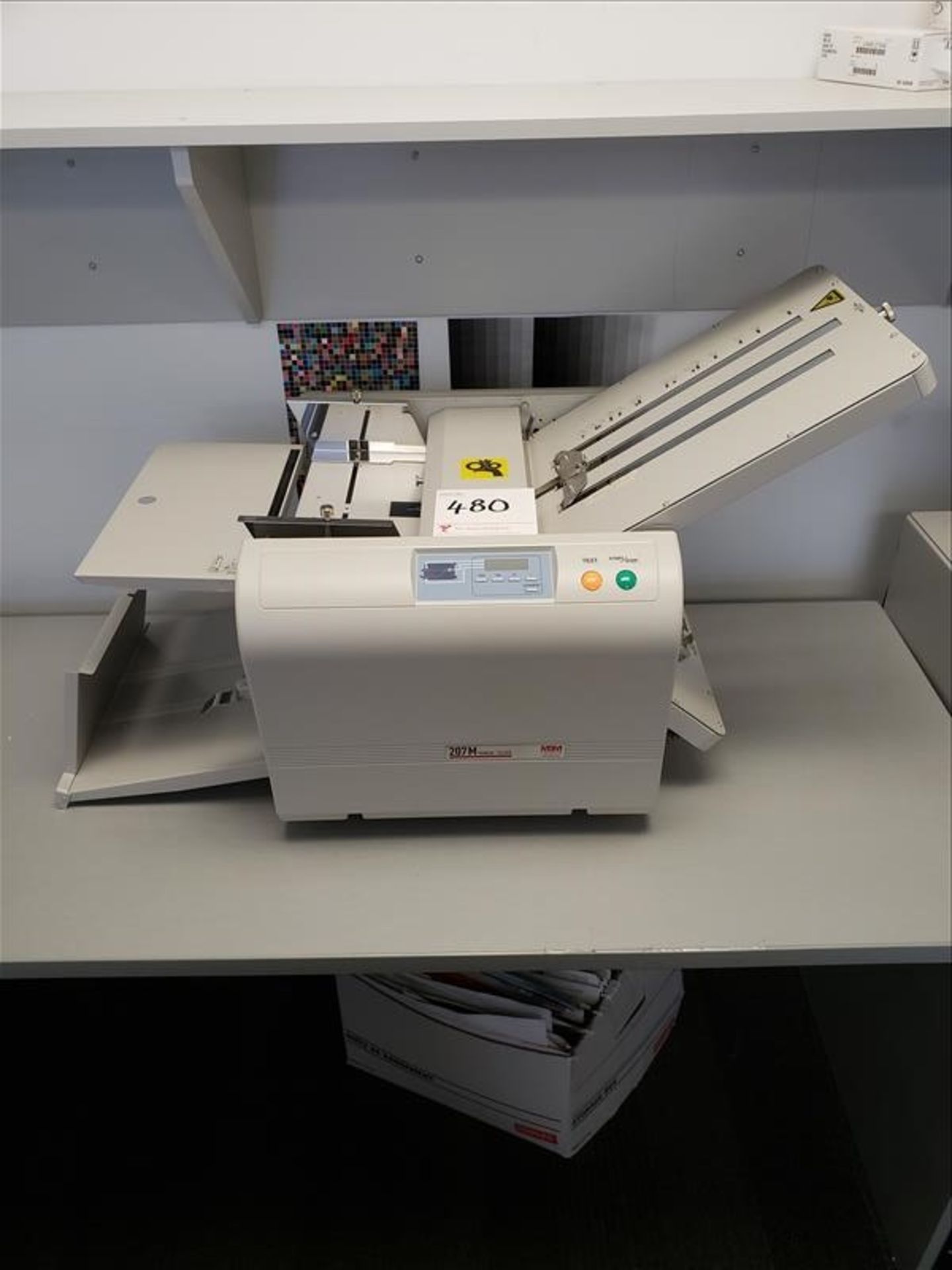 MBM 207M manual folder