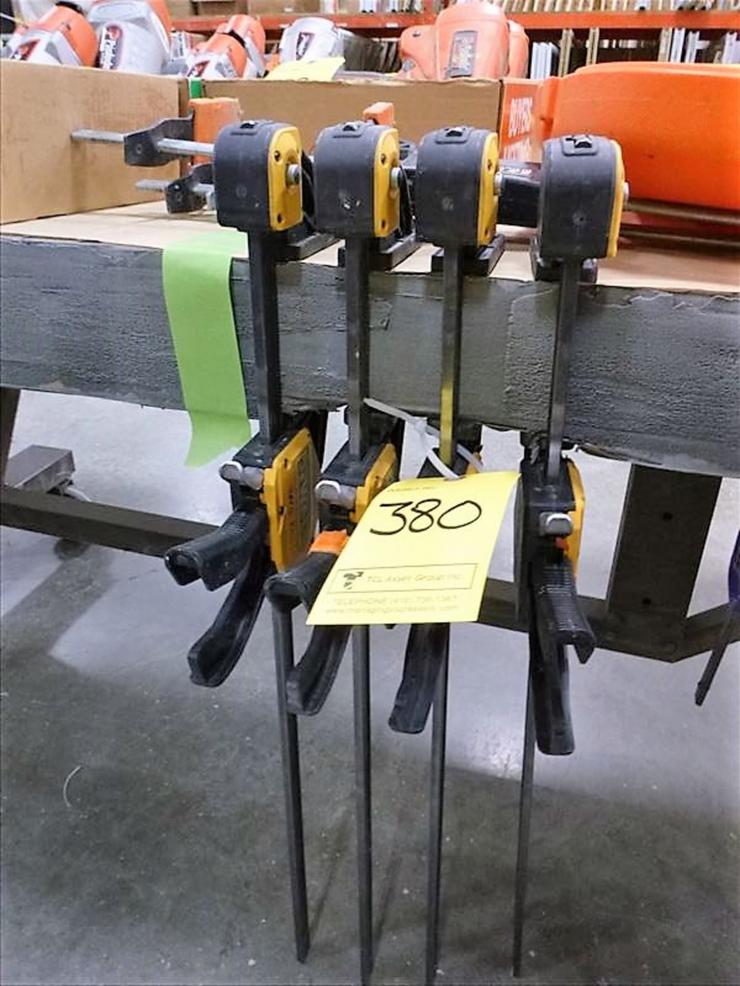 (4) DeWalt clamps