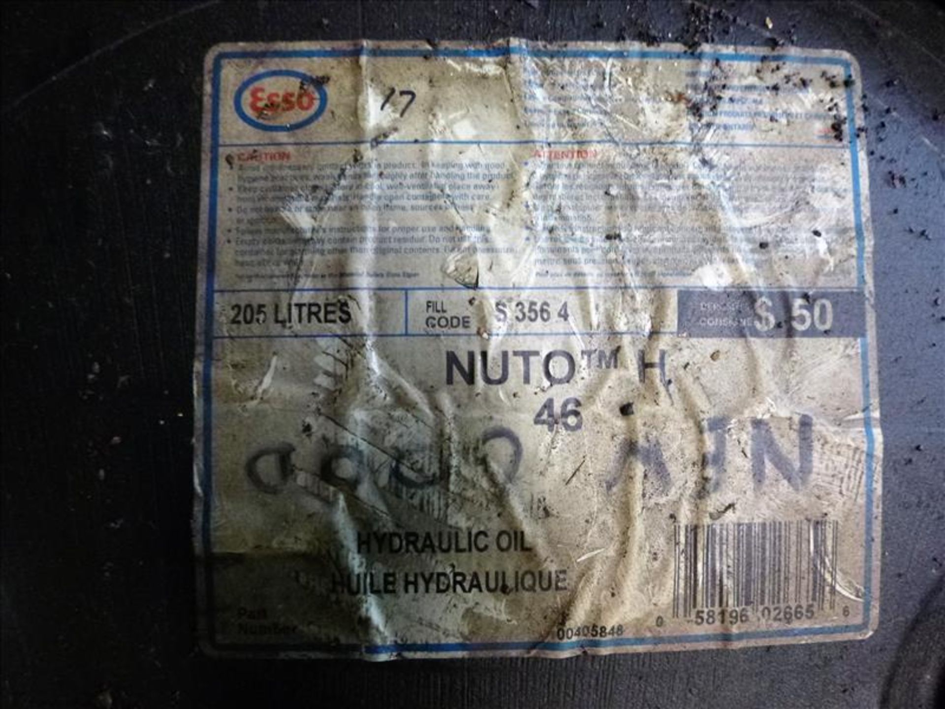 (2 drums) Esso NUTO H 46 Hydraulic Oil (marked as NEW/GOOD. Open drums) - Image 2 of 2