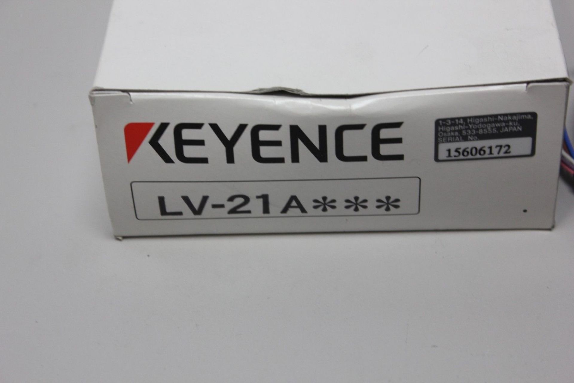 New Keyence Digital Laser Sensor, Amplifier & Reflector - Image 4 of 11