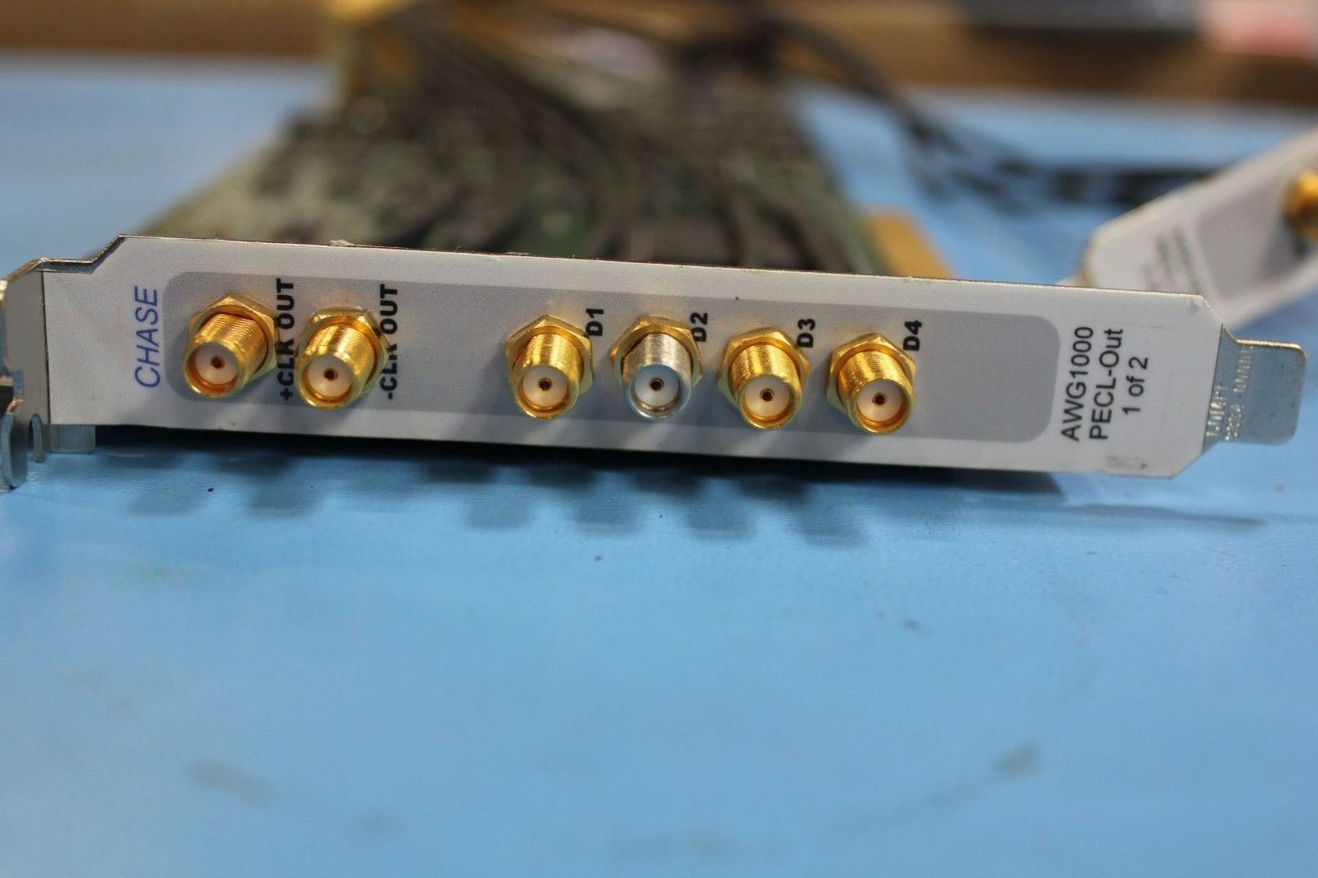 Chase Scientific AWG1000 1GHz 12bit Arbitrary Waveform Generator - Image 2 of 4