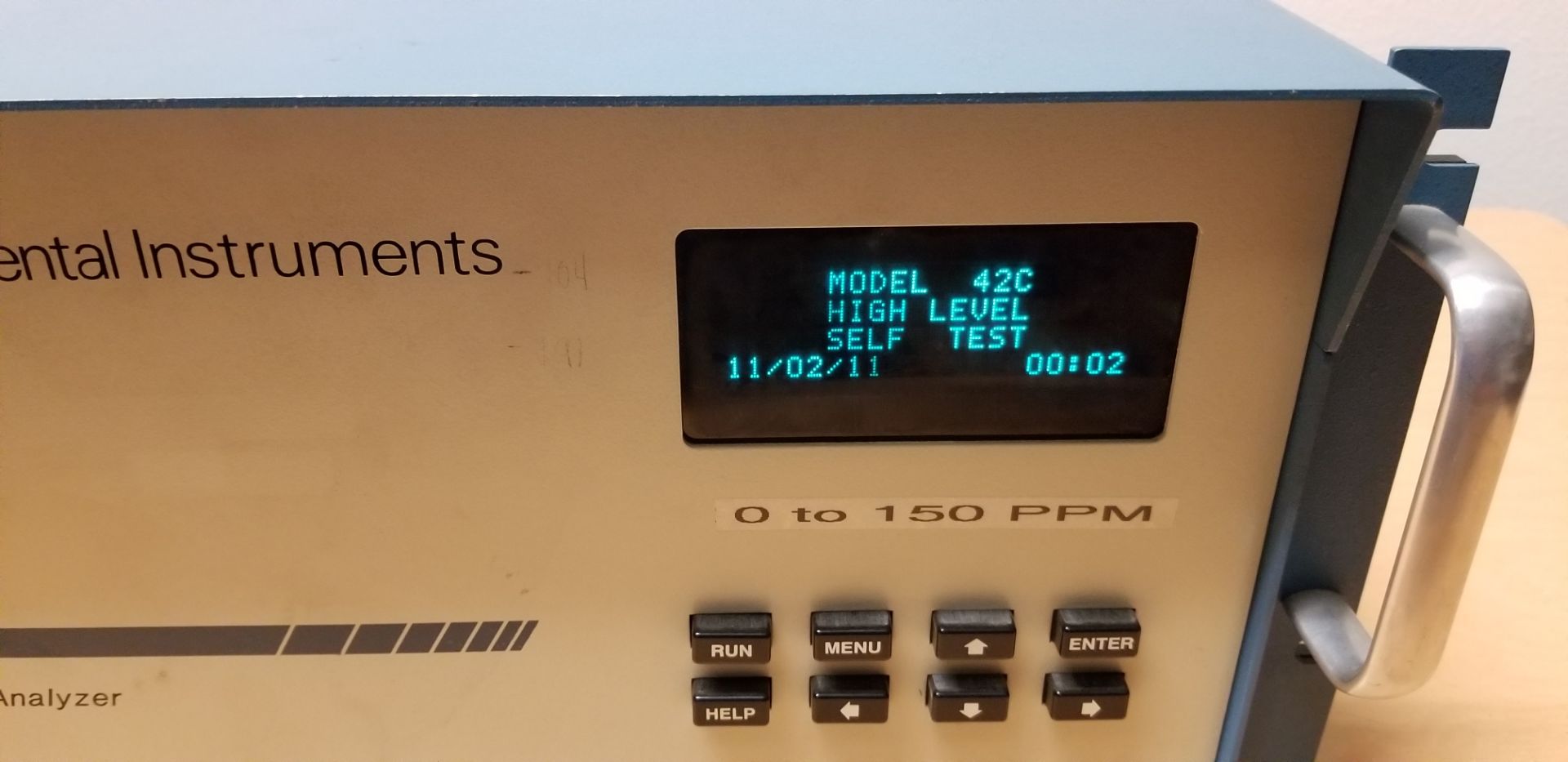 Thermo NO NO2 NOX High Level Gas Emission Analyzer - Image 2 of 10