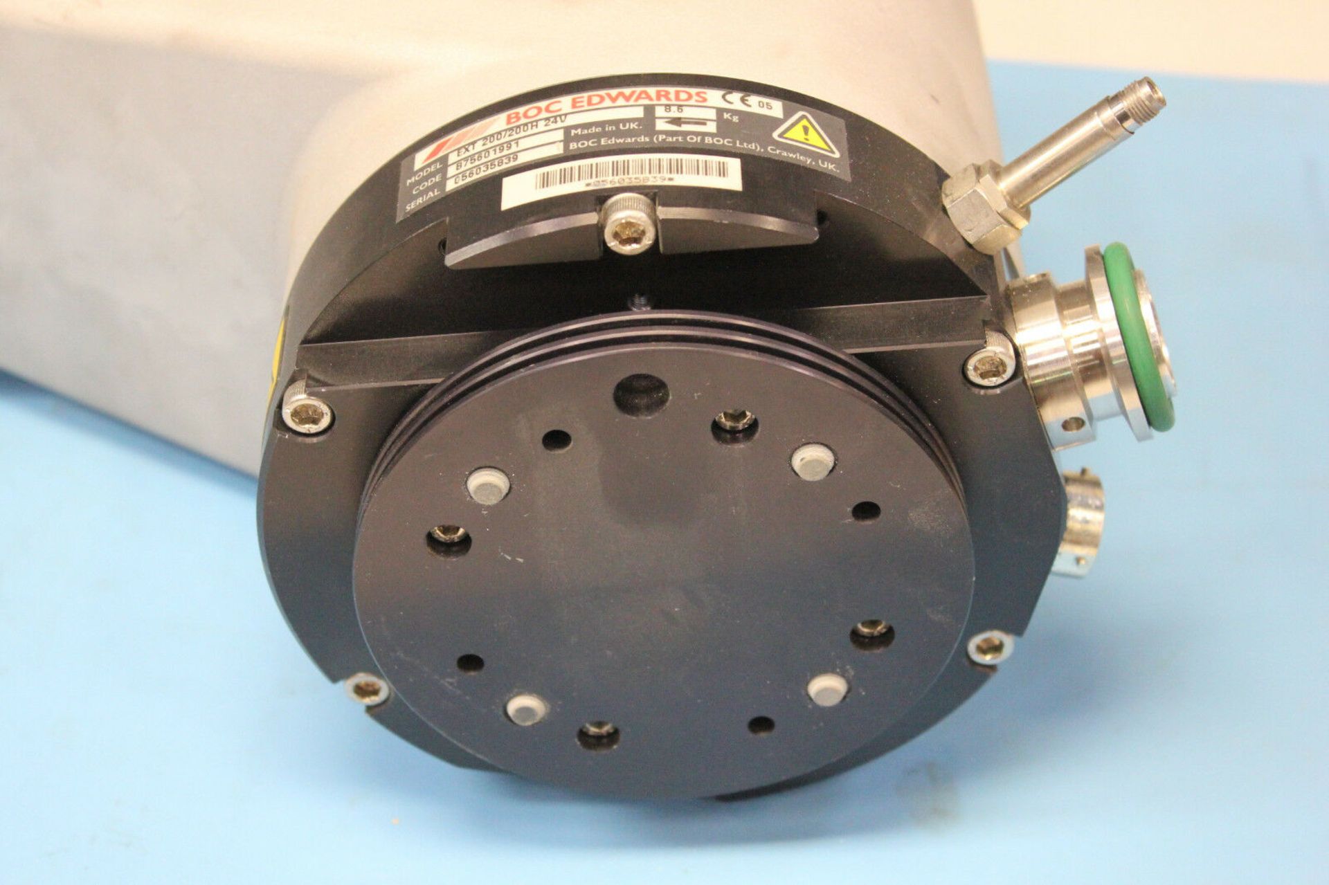 Edwards EXT 200/200H 24V Turbo Molecular Vacuum Pump - Image 4 of 4