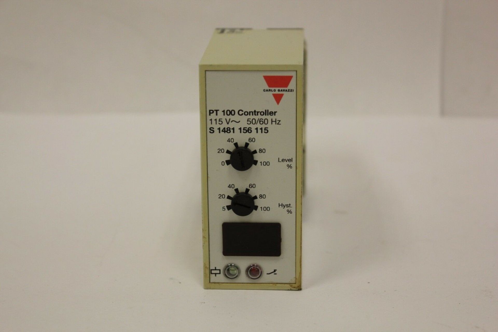 Carlo Gavazzi Temperature Controller