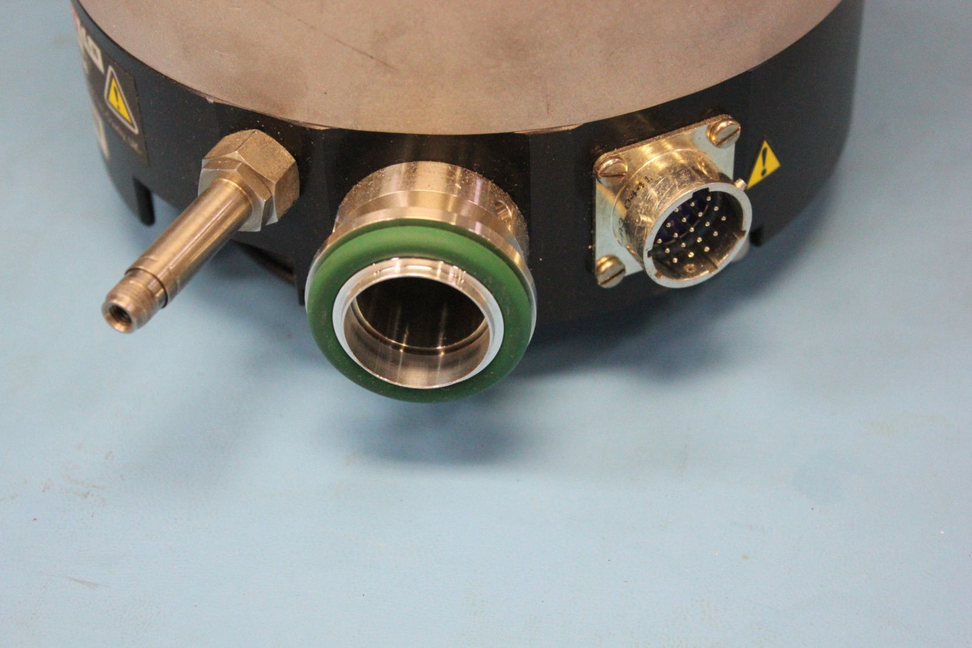 Edwards EXT 200/200H 24V Turbo Molecular Vacuum Pump - Image 3 of 4