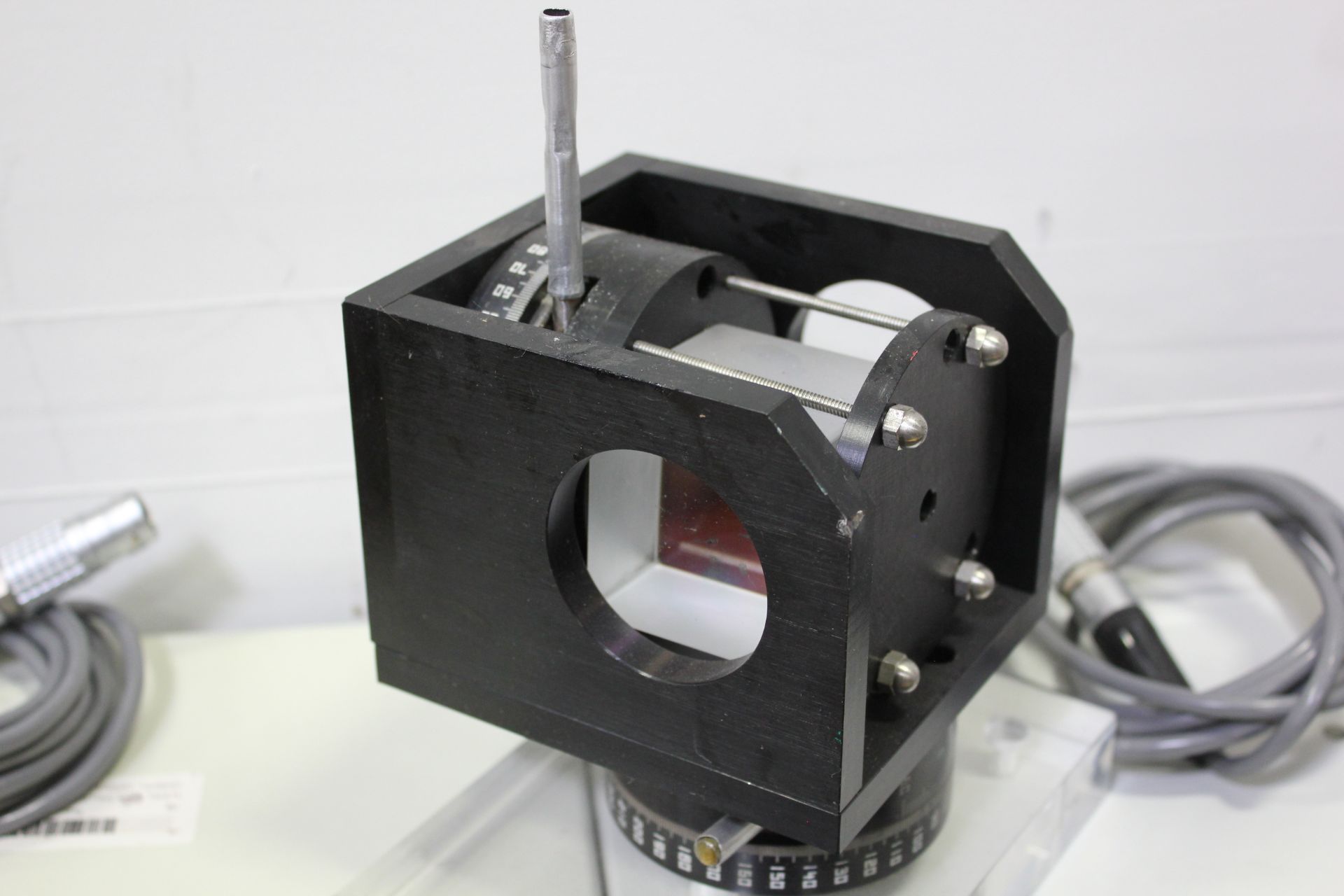 LAFOUDA SOLUTIONS AUTOMATED MAGNETOSTRICTION TESTER - Image 5 of 17