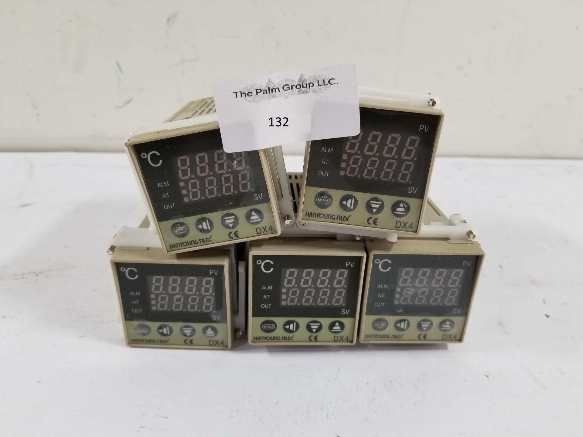 Lot of Temperature Controllers